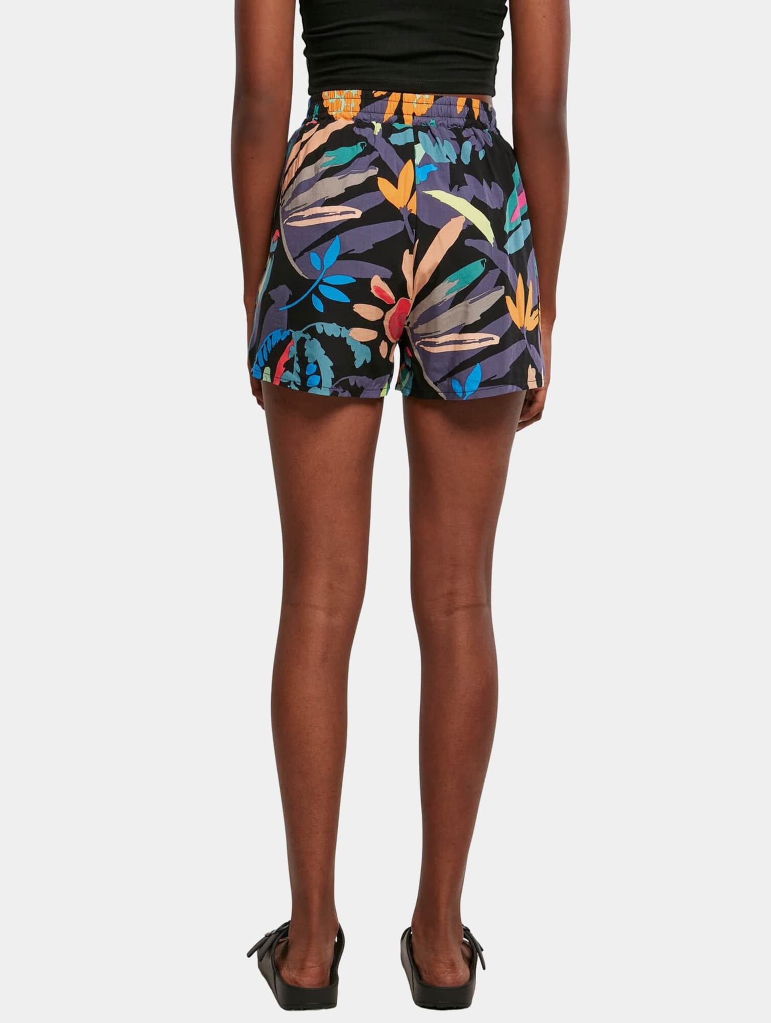 Urban Classics Ladies AOP Viscose Resort Short – Bild 2