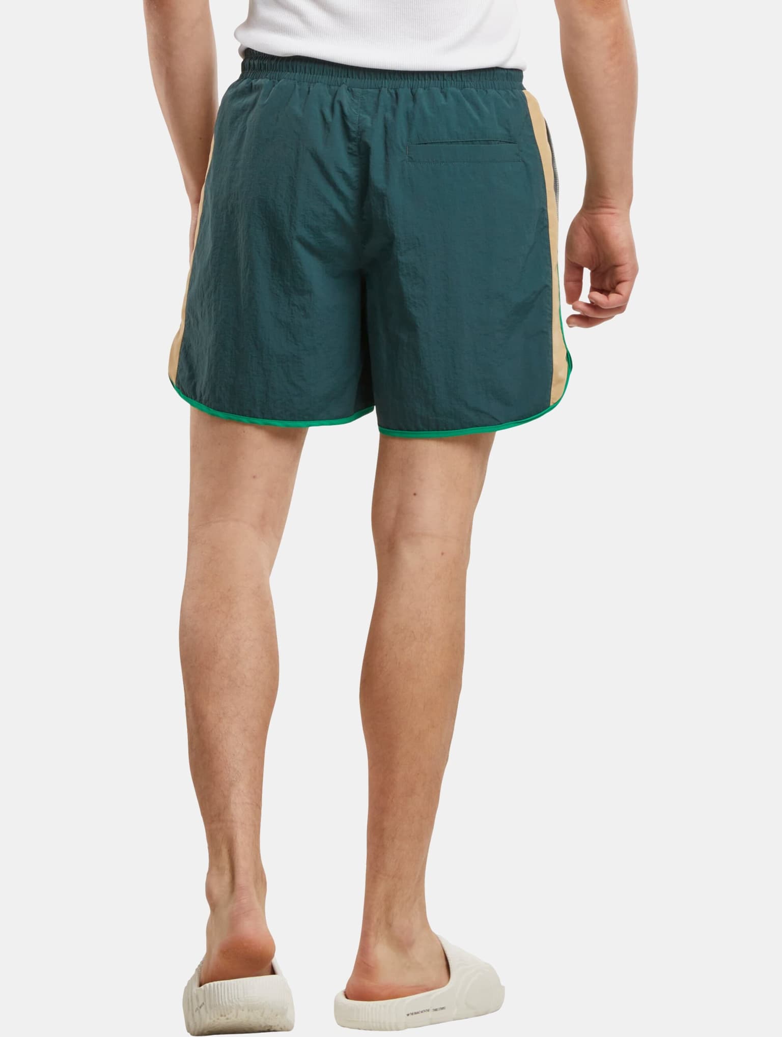 Urban Classics Retro Look Swim Short – Bild 2