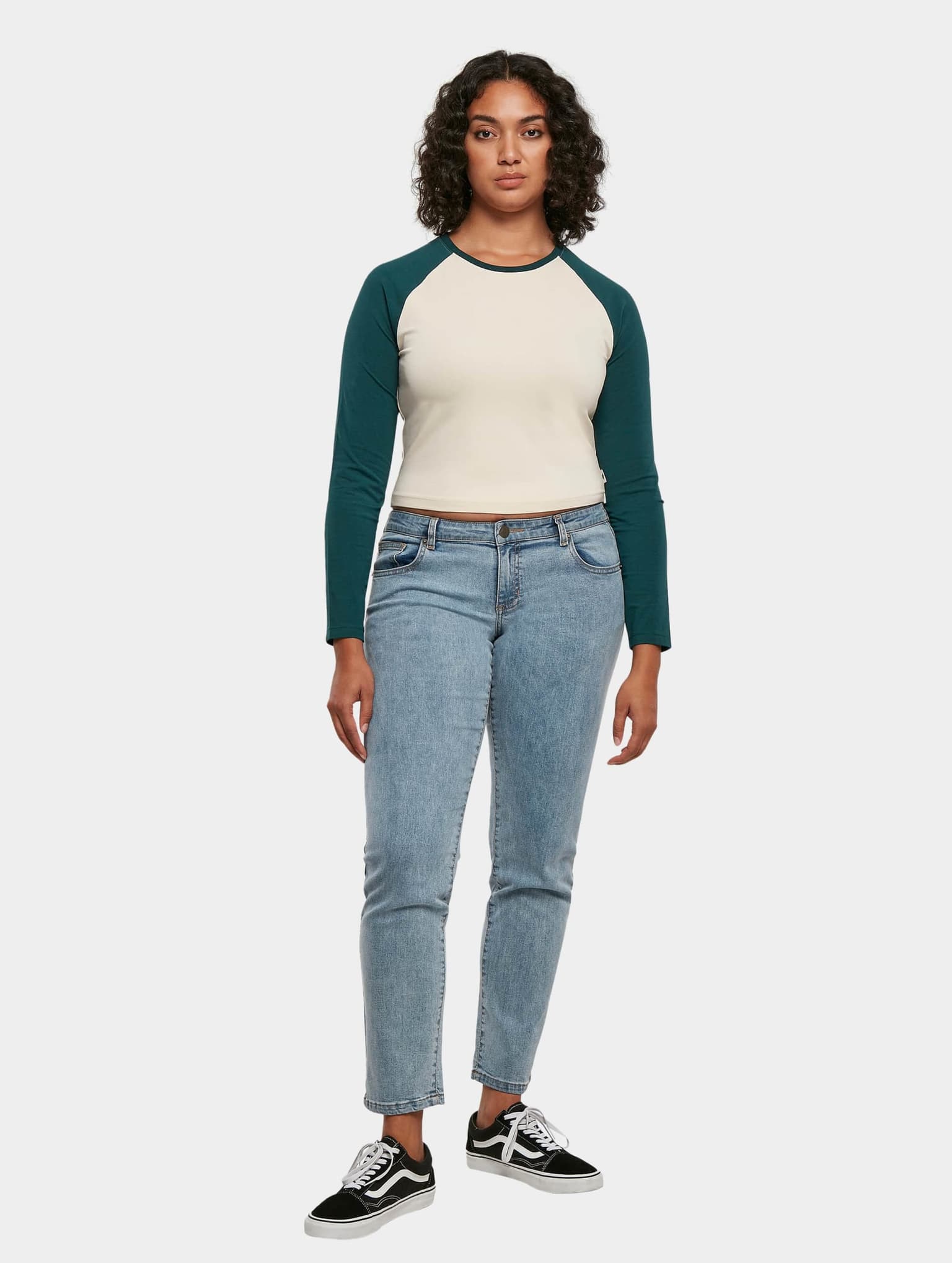 Urban Classics Ladies Essentials Cropped Retro Baseball Longsleeve – Bild 4