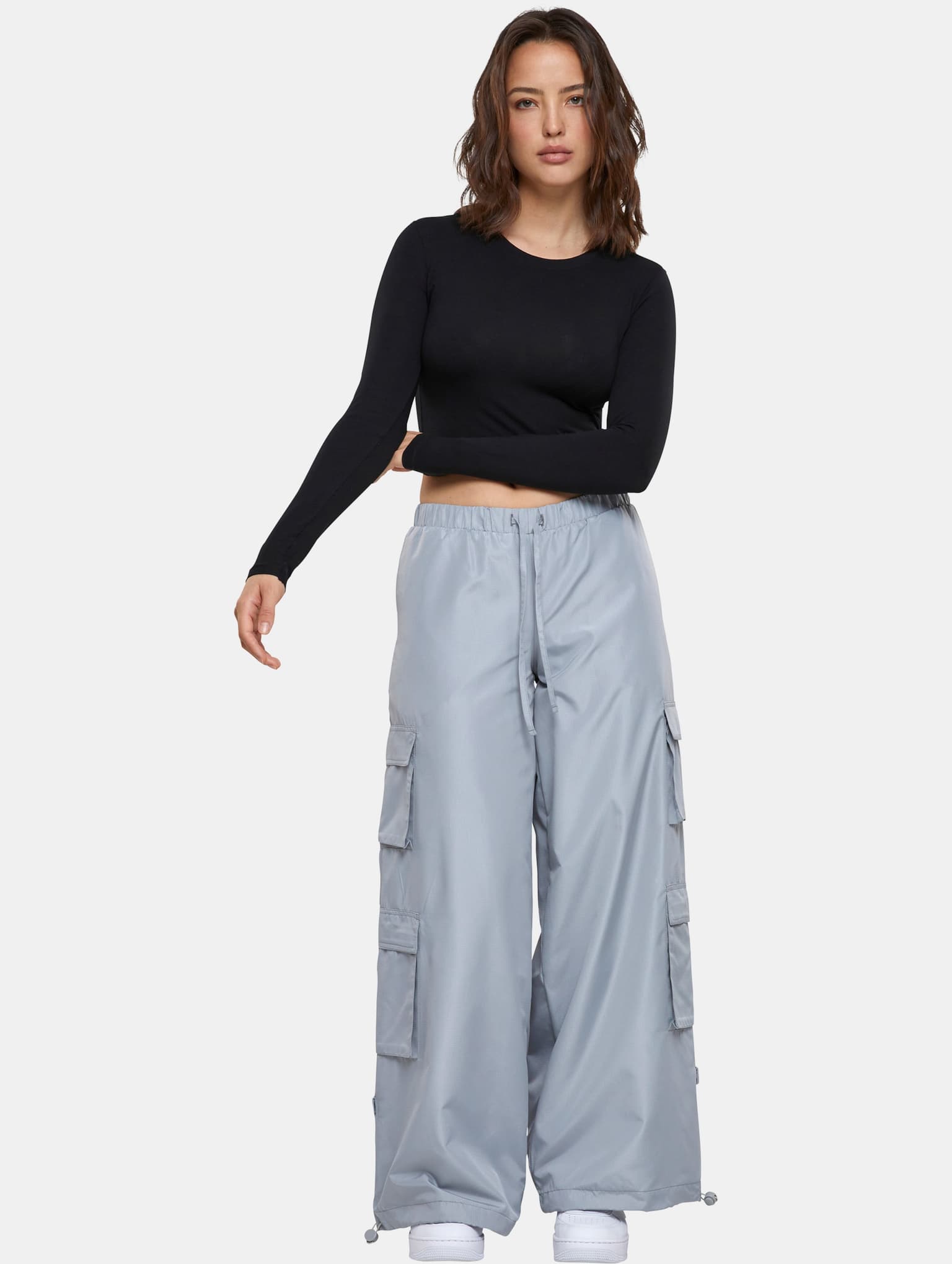 Urban Classics Ladies Ripstop Double Cargo Pants – Bild 4