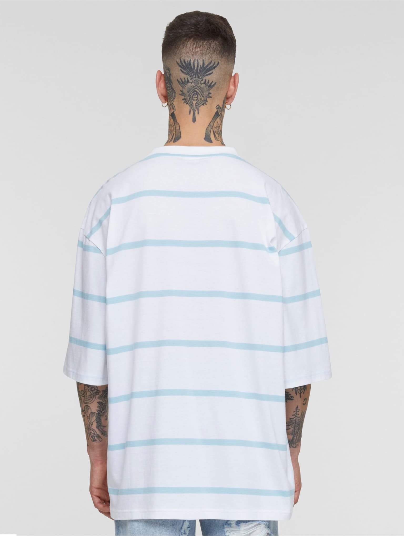 Urban Classics Oversized Sleeve Modern Stripe Tee – Bild 2