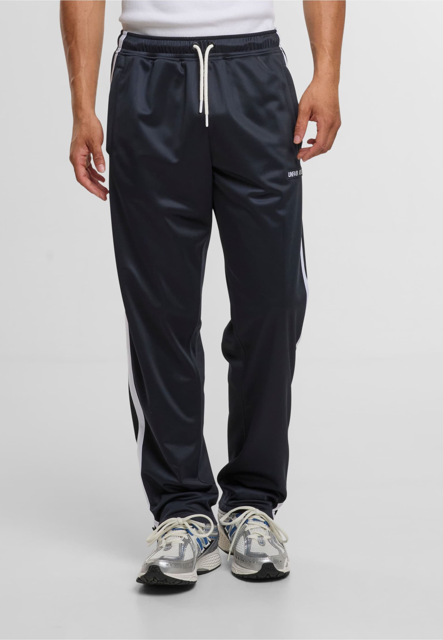 UNFAIR ATHLETICS DMWU Trackpants Evolution