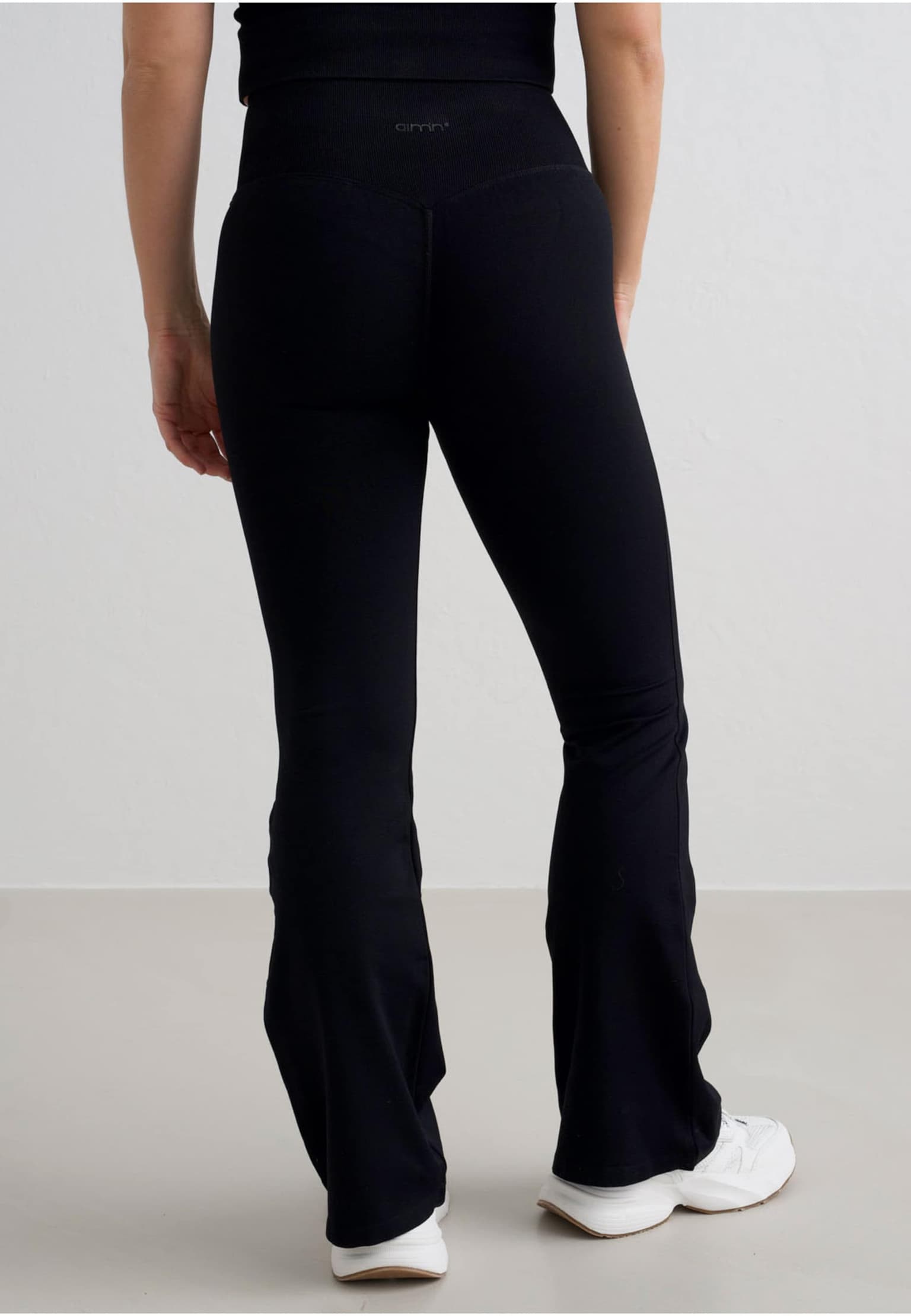 aimn Shape Seamless Flare Petite Tights – Bild 2