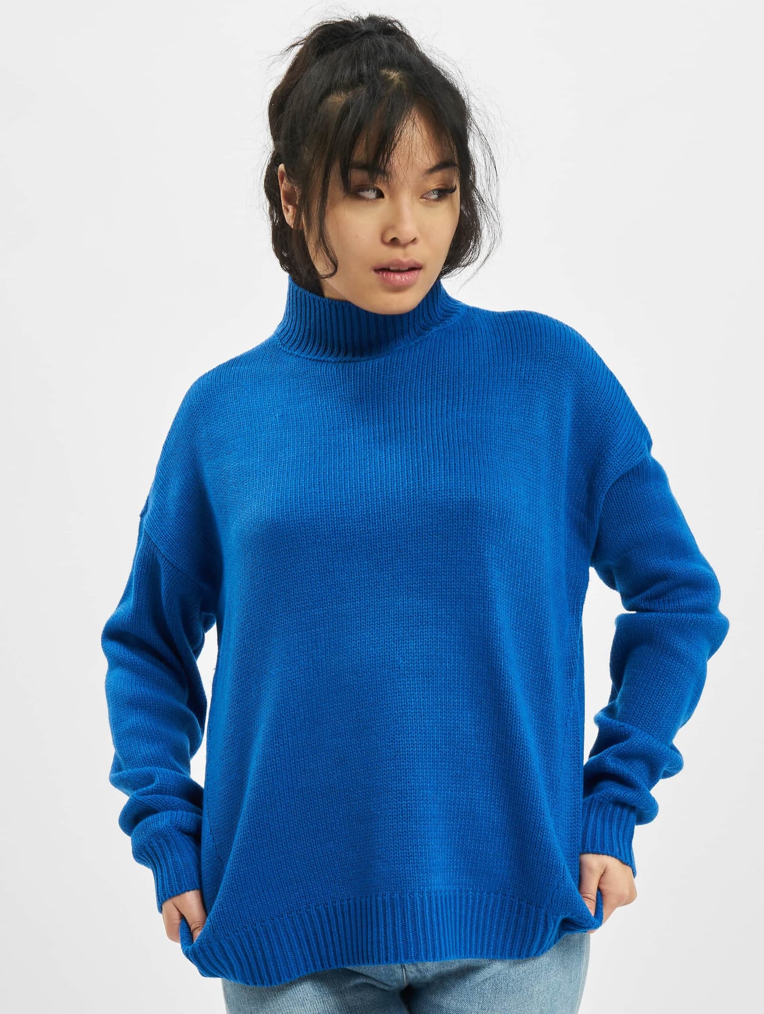 Urban Classics Ladies Oversize Turtleneck Sweater – Bild 3
