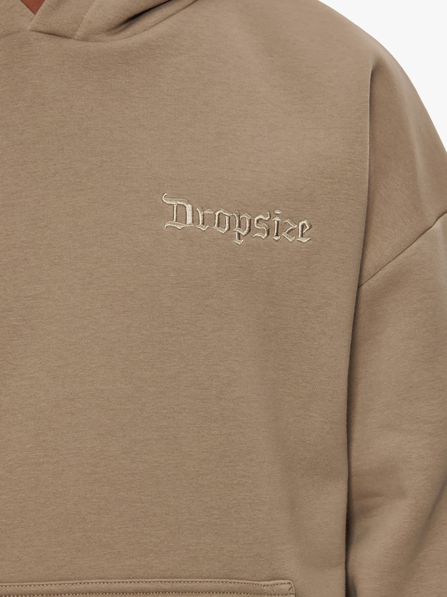 Dropsize Heavy Oversize Embo Hoodie – Bild 4