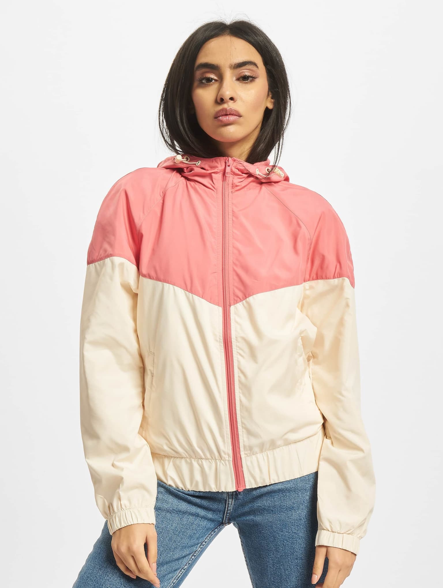 Urban Classics Ladies Arrow Windbreaker – Bild 3