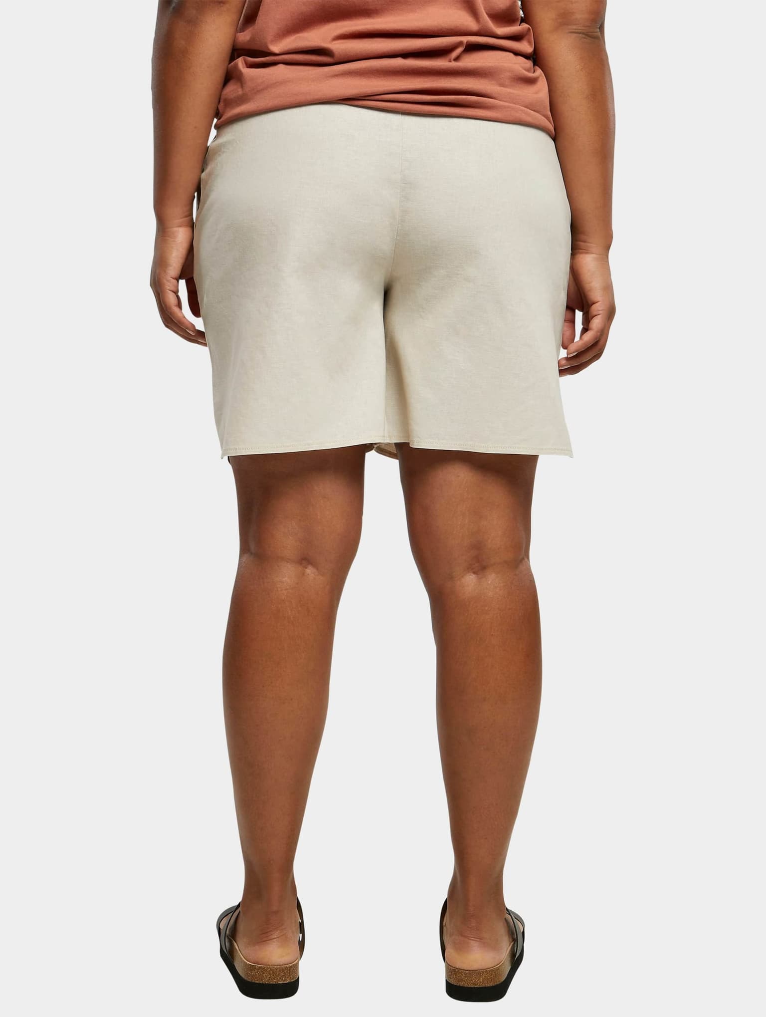 Urban Classics Ladies Linen Mixed Short – Bild 2