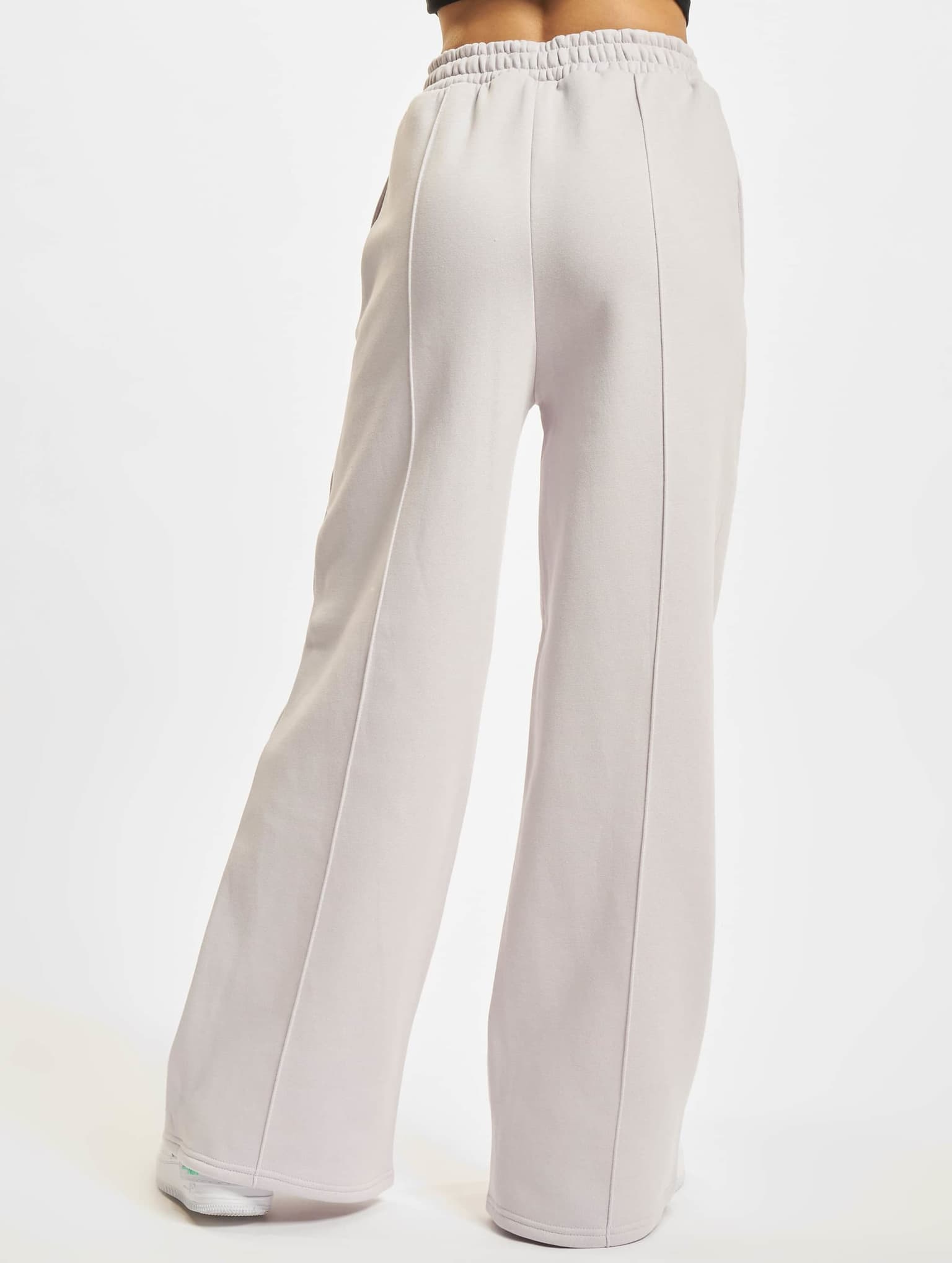 Urban Classics Ladies Straight Pin Tuck Sweat Pants – Bild 2