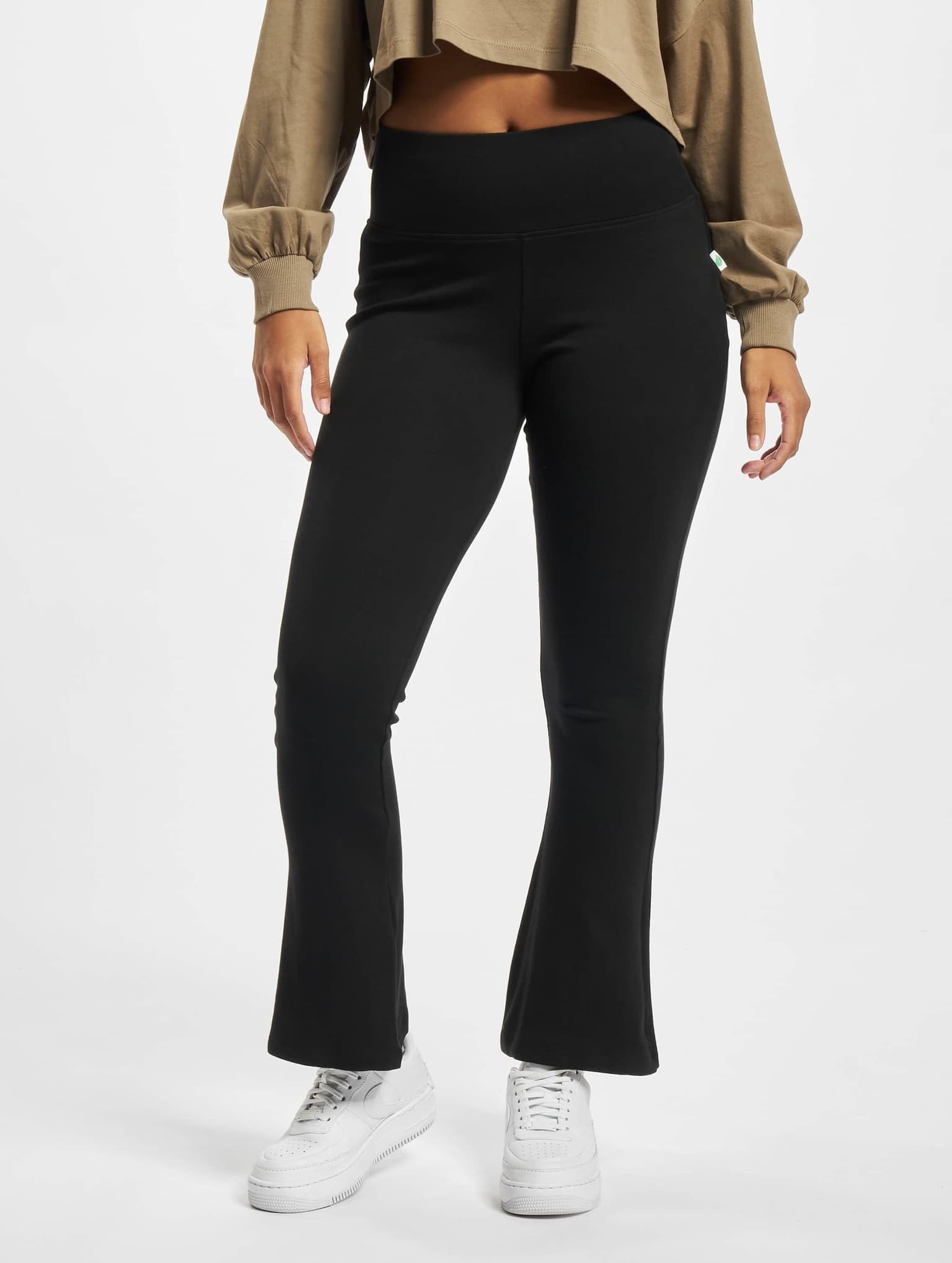 Urban Classics Ladies Essentials Bootcut Leggings – Bild 3