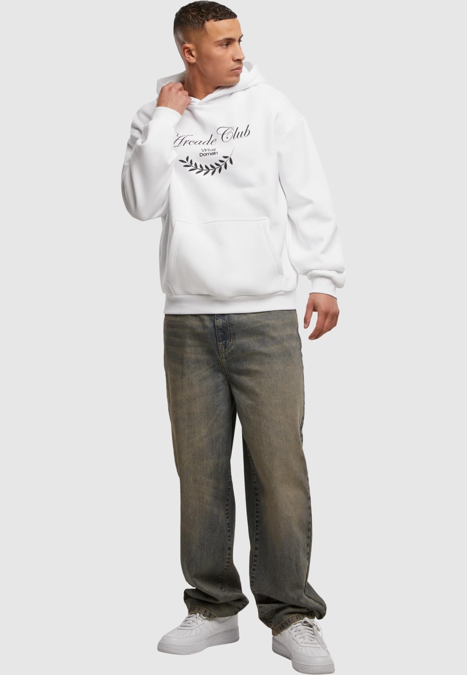 Mister Tee Upscale Arcade Club Fluffy Hoody – Bild 4