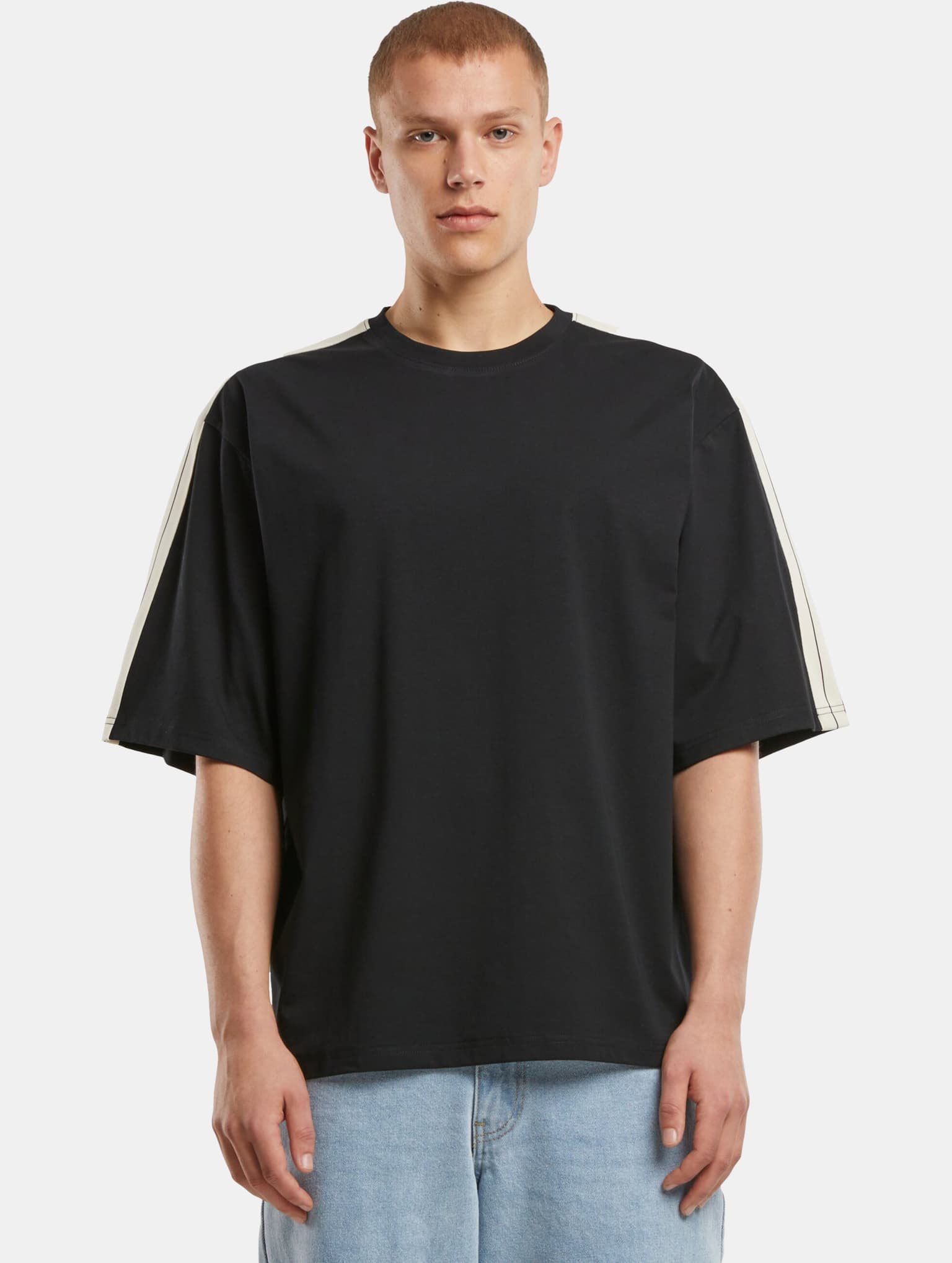 Urban Classics Tennis Core Tee – Bild 3