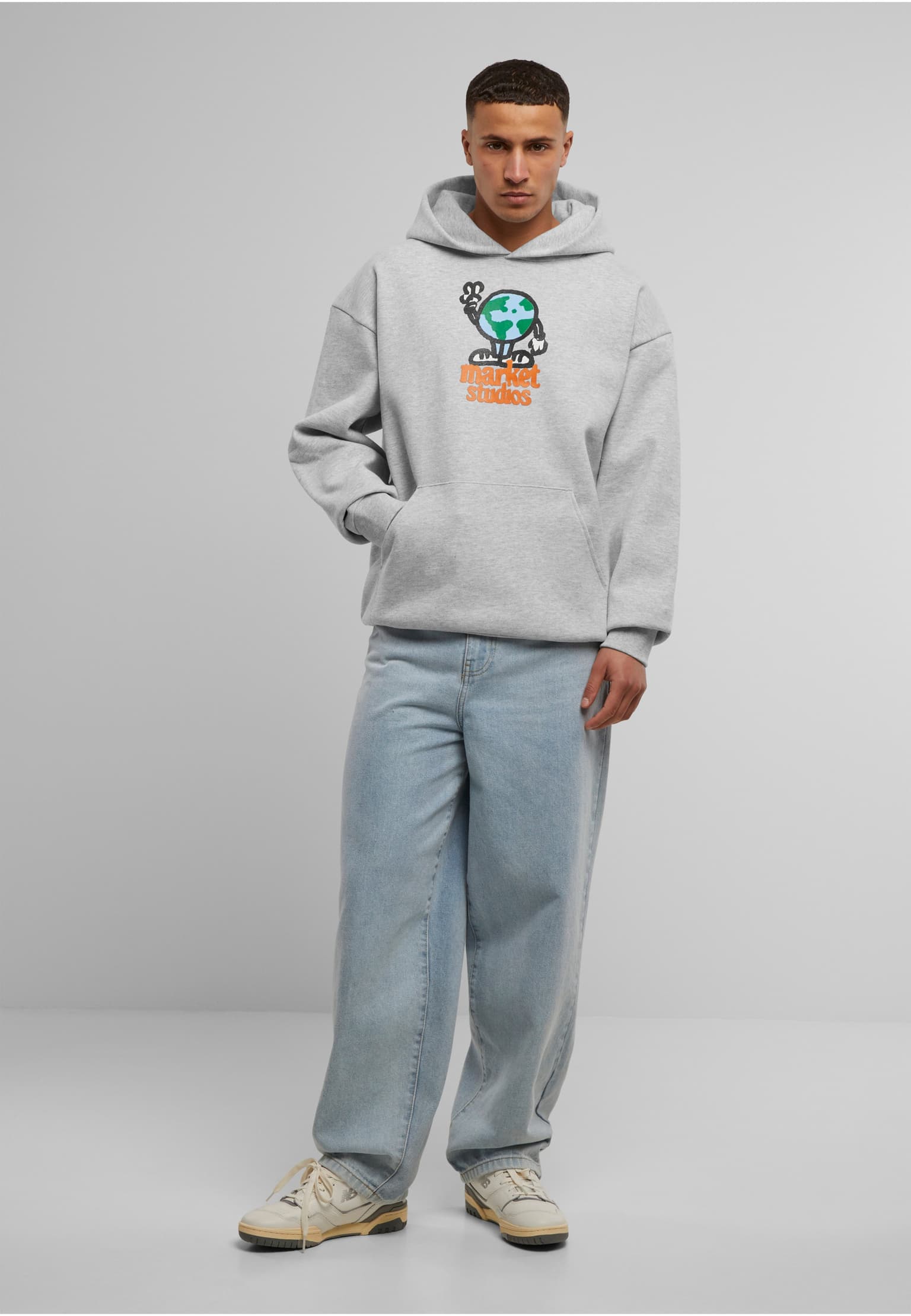 Market Studios WORLD PEACE HOODIE – Bild 3