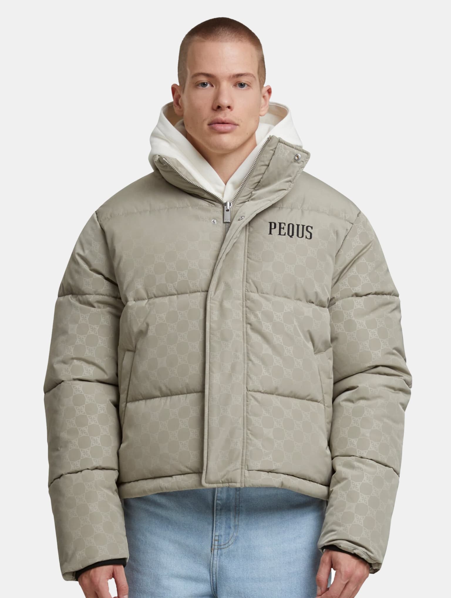PEQUS Chest Logo Monogram Puffer Jacket – Bild 3