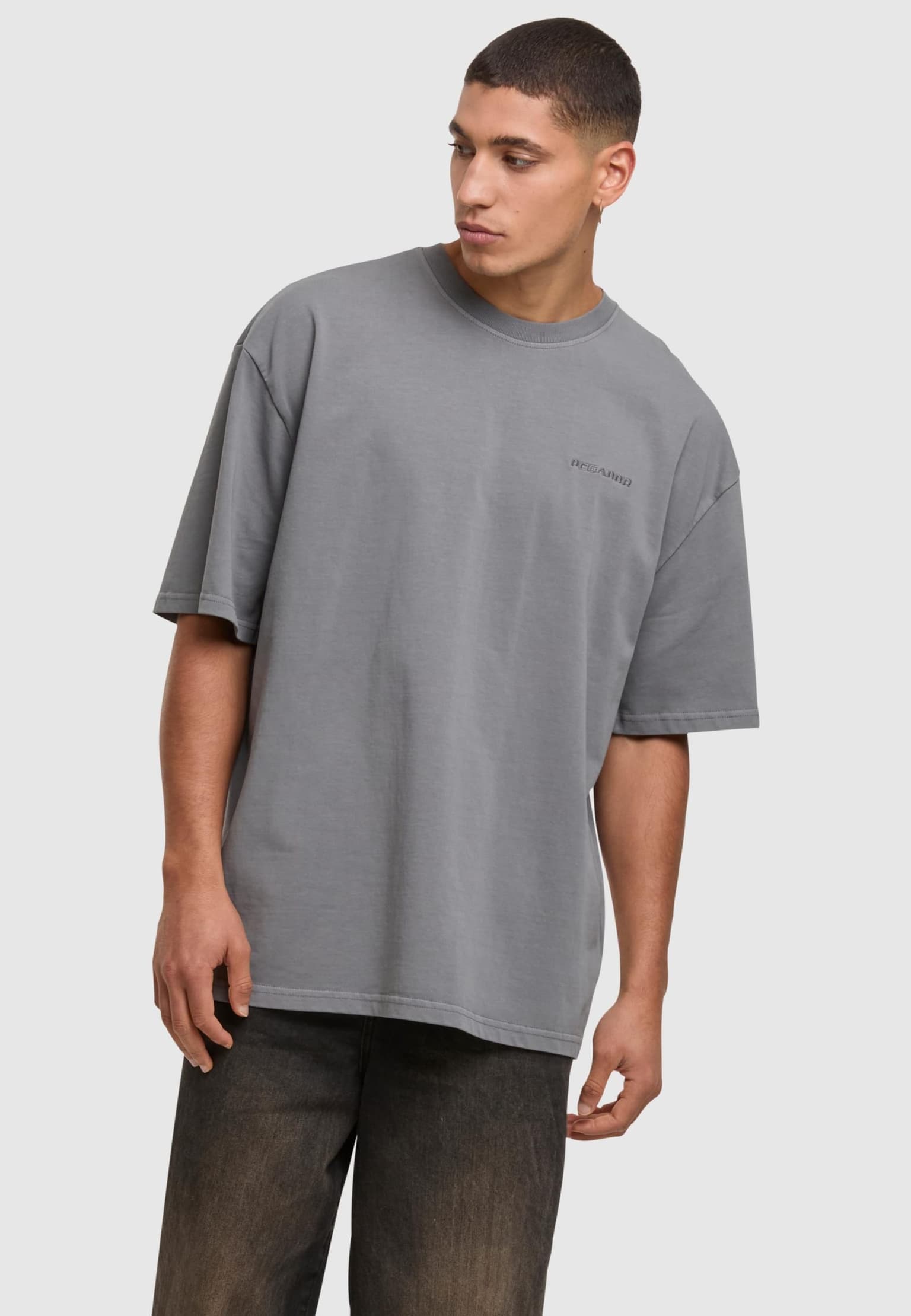 PEGADOR Logo Oversized Tee