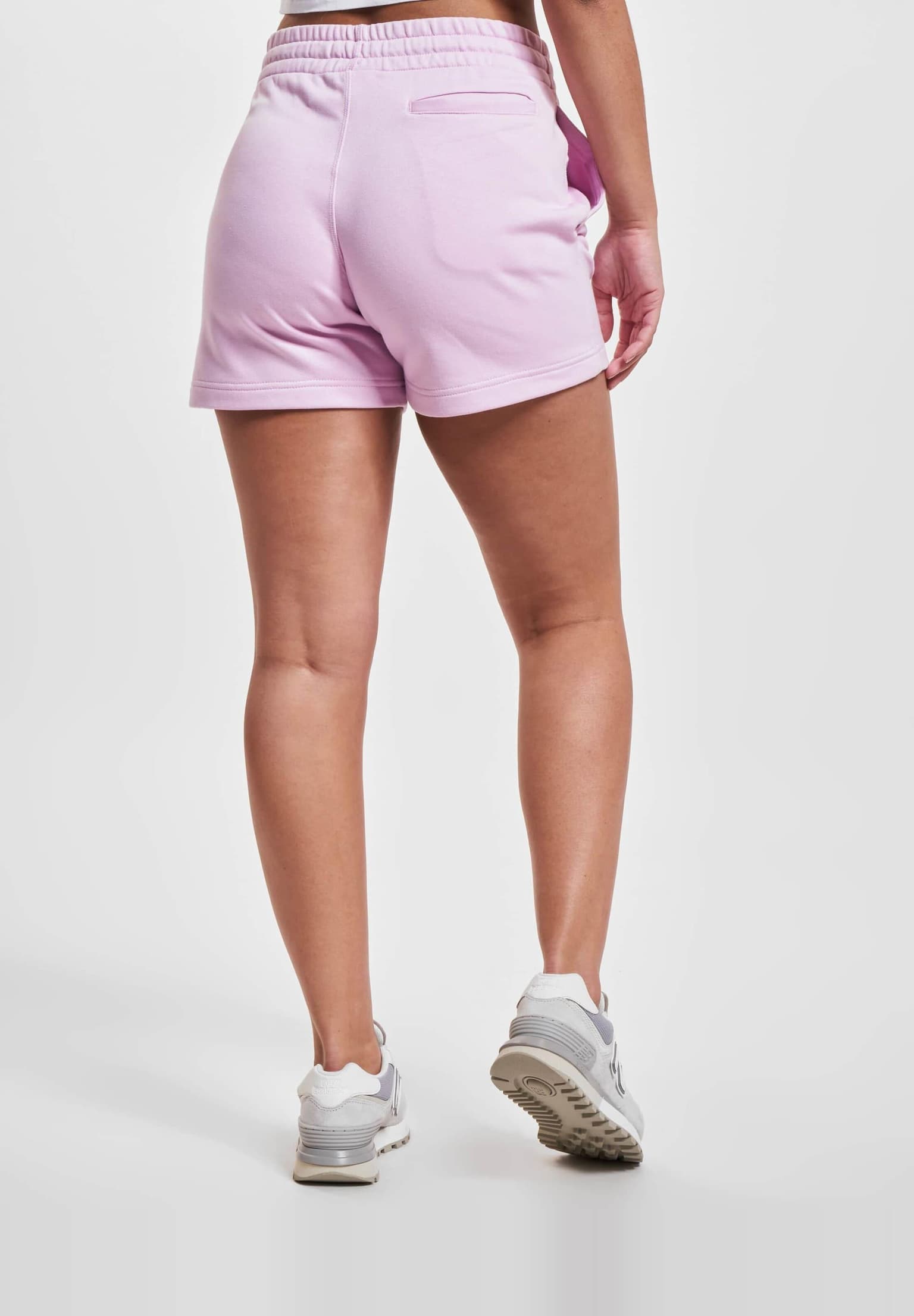 New Balance Uni-ssentials French Terry Short – Bild 3