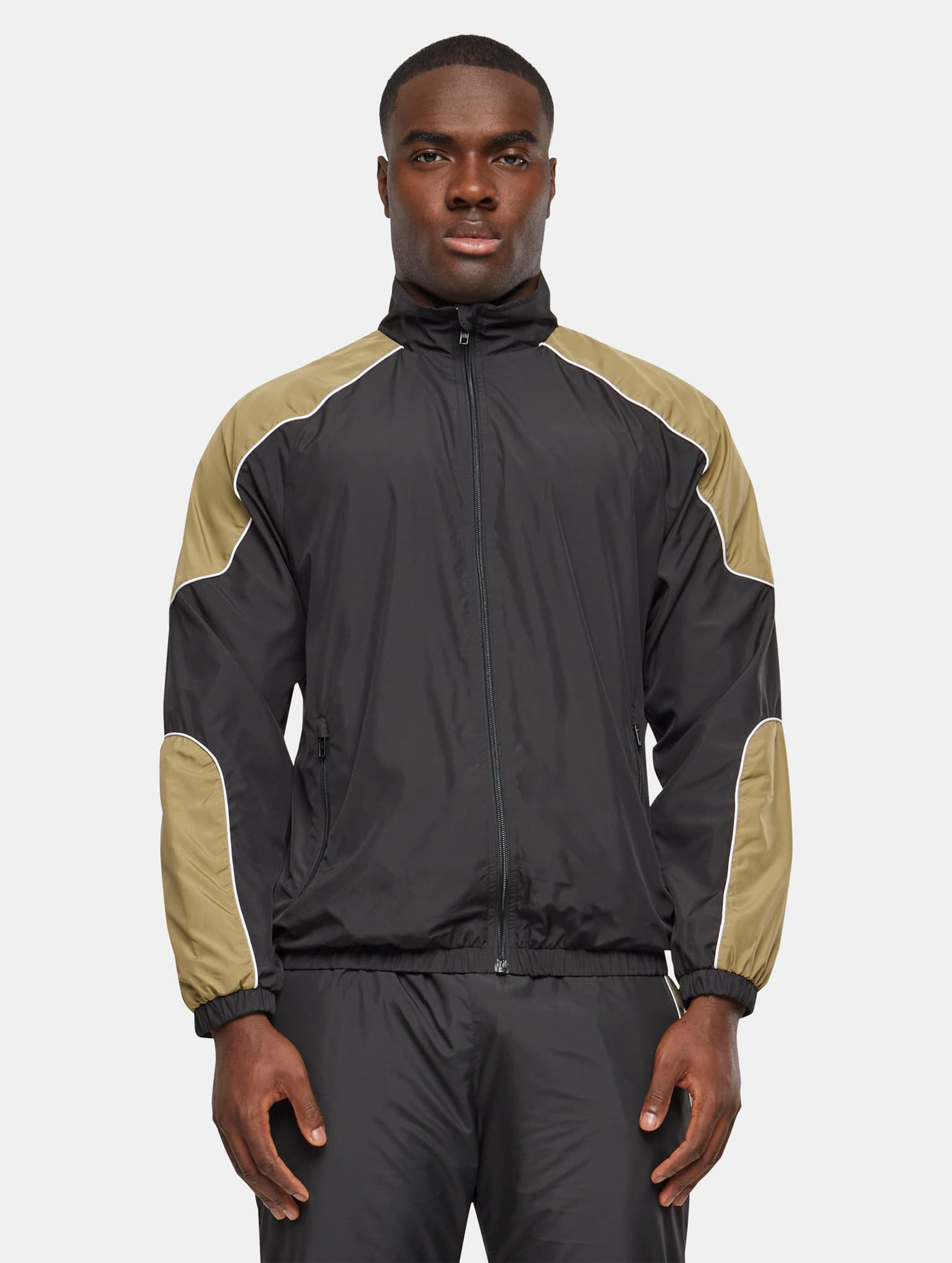 Urban Classics Piped Track Übergangsjacke