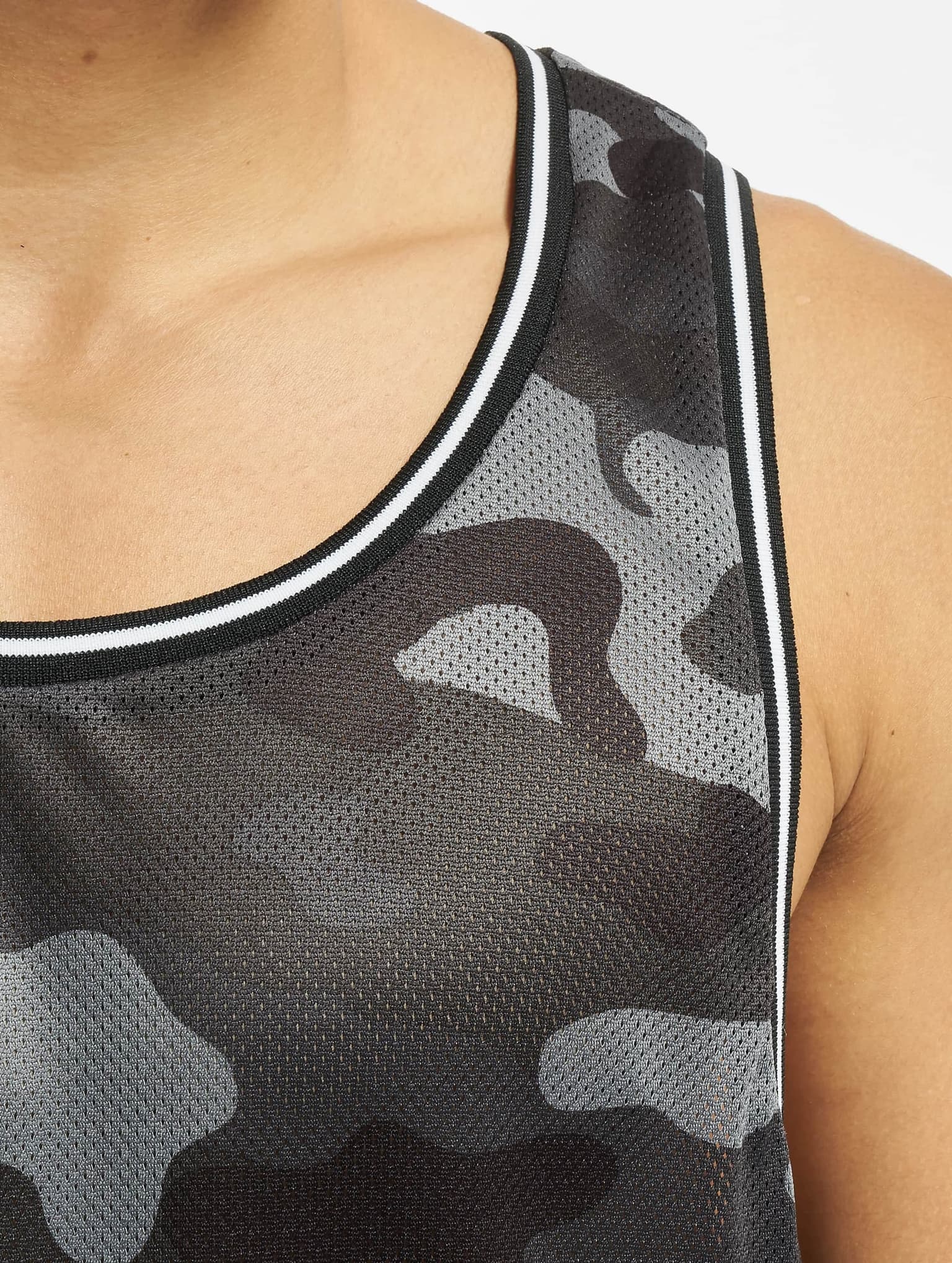 Urban Classics Camo Mesh Tanktop – Bild 4