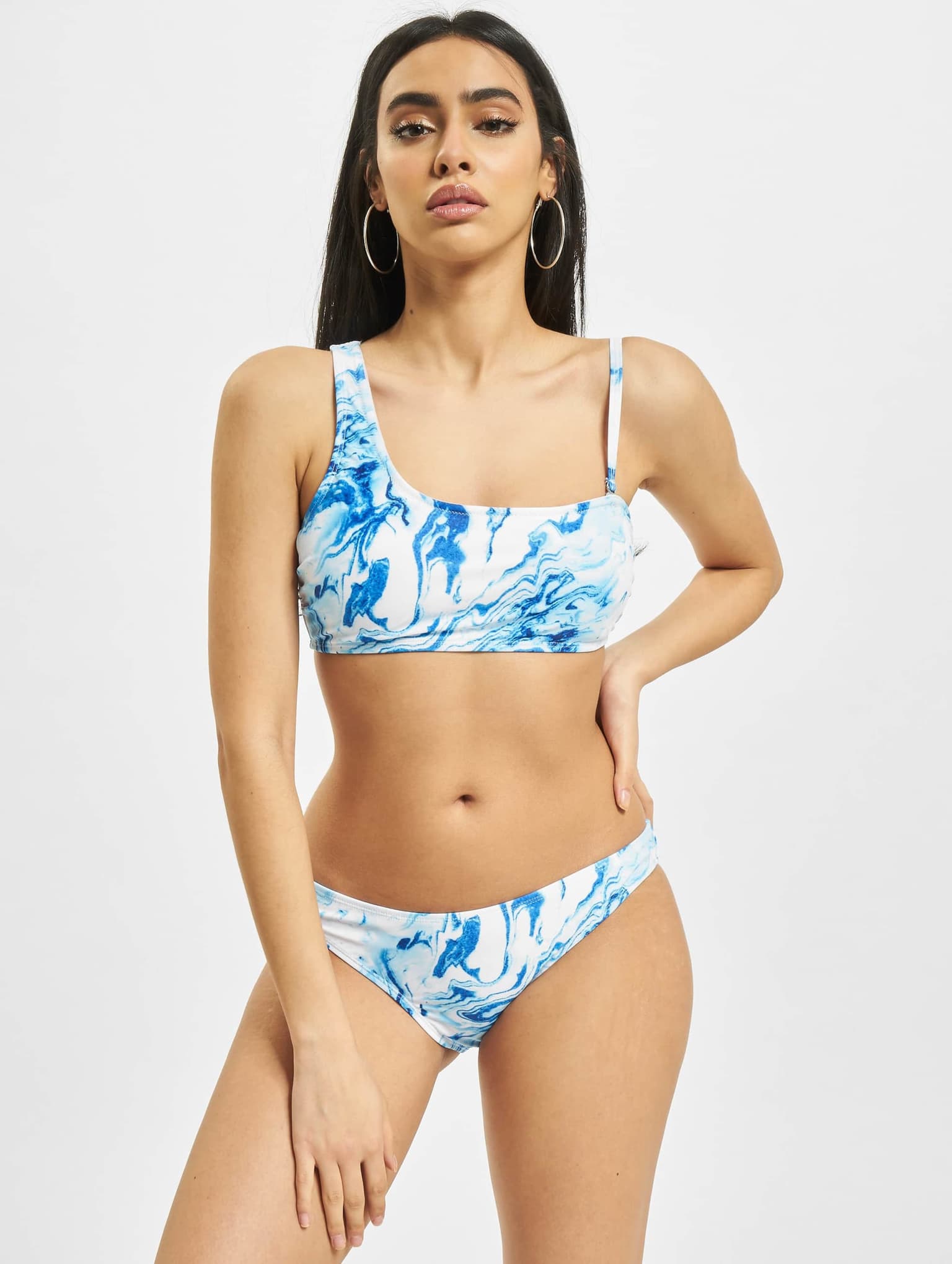Urban Classics Ladies Asymmetric Tank Top Bikini – Bild 3