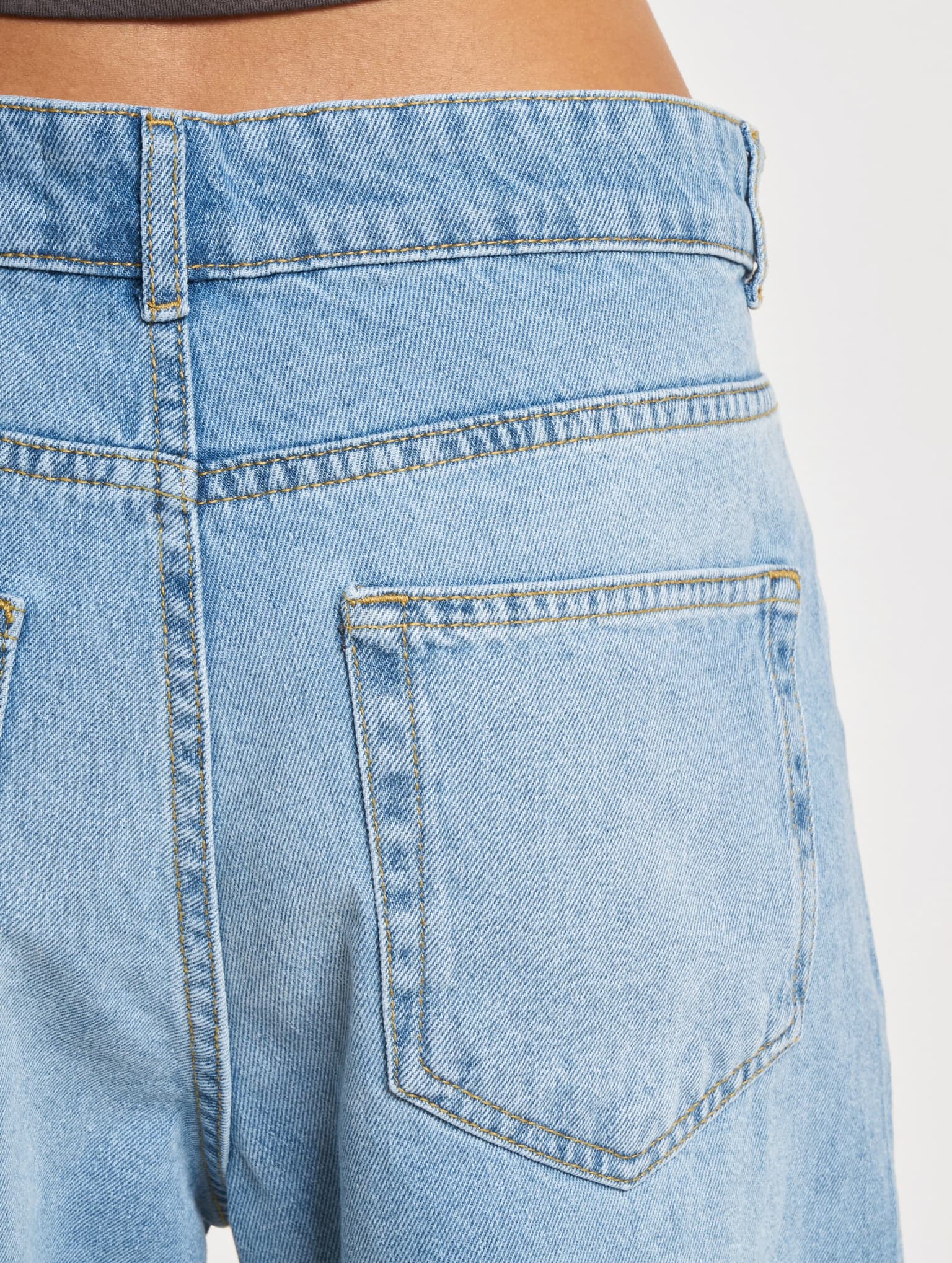 DEF Jorts Short – Bild 4