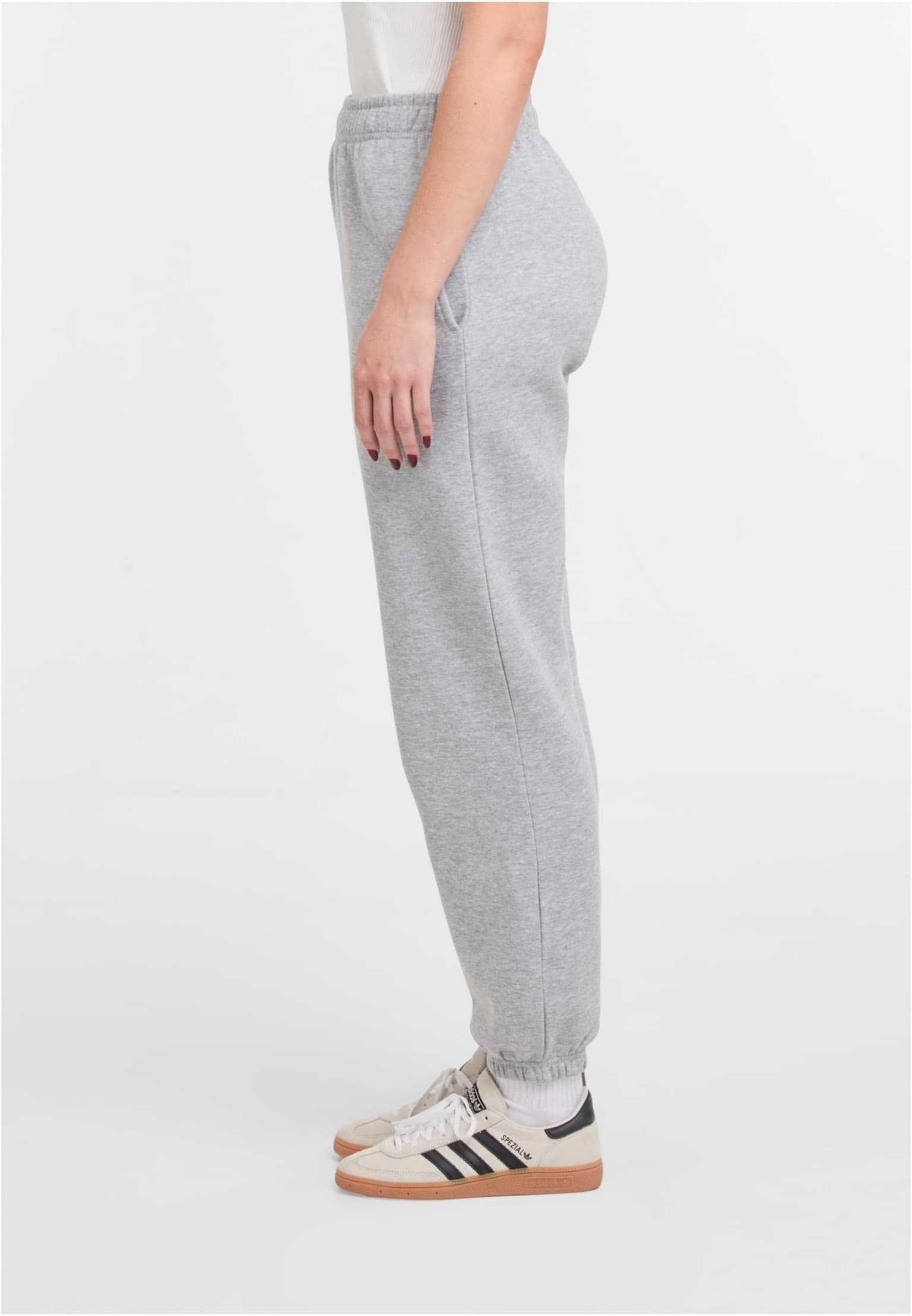 Urban Classics Ladies Basic Essential Sweatpants – Bild 3