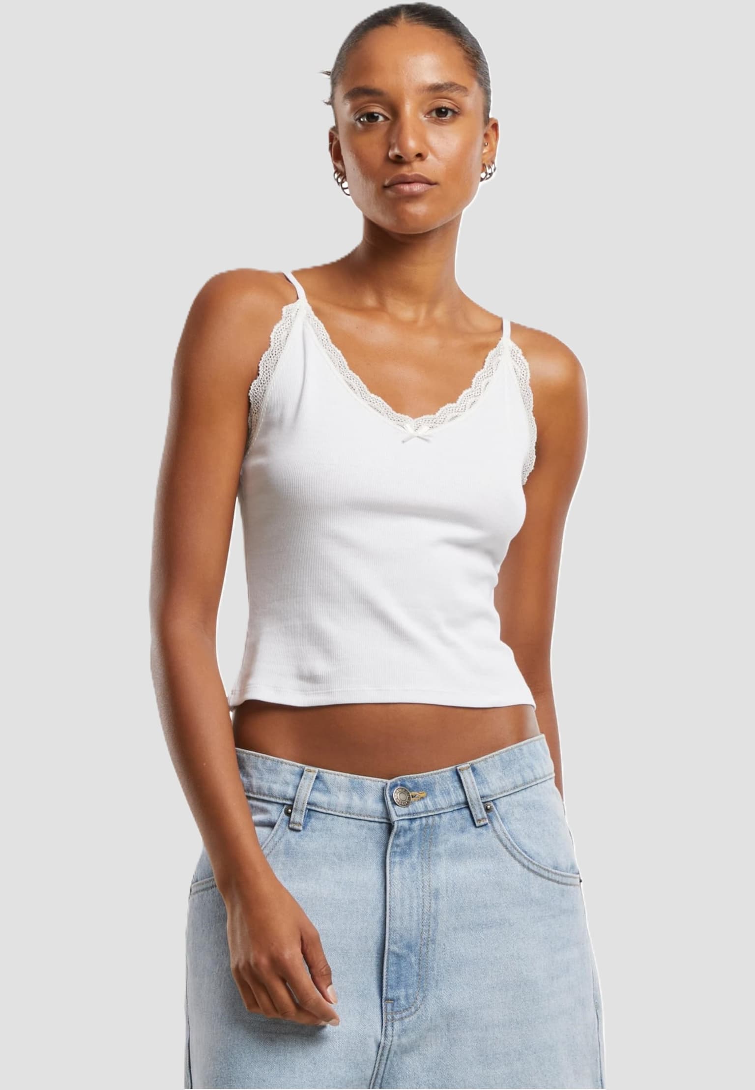 Urban Classics Ladies V-Neck Lace Top 2-Pack – Bild 2