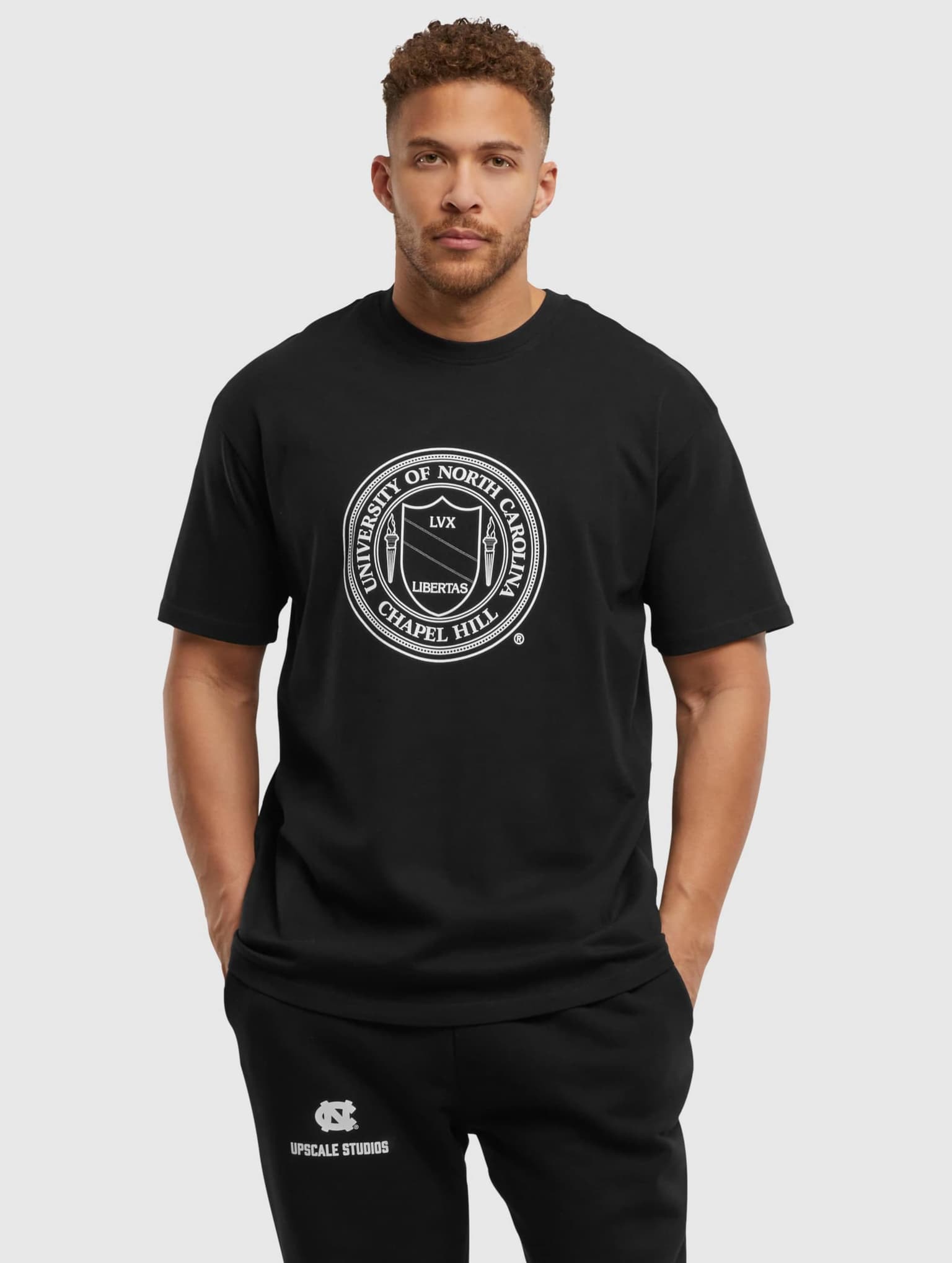 Mister Tee Upscale North Carolina Seal Logo Oversize