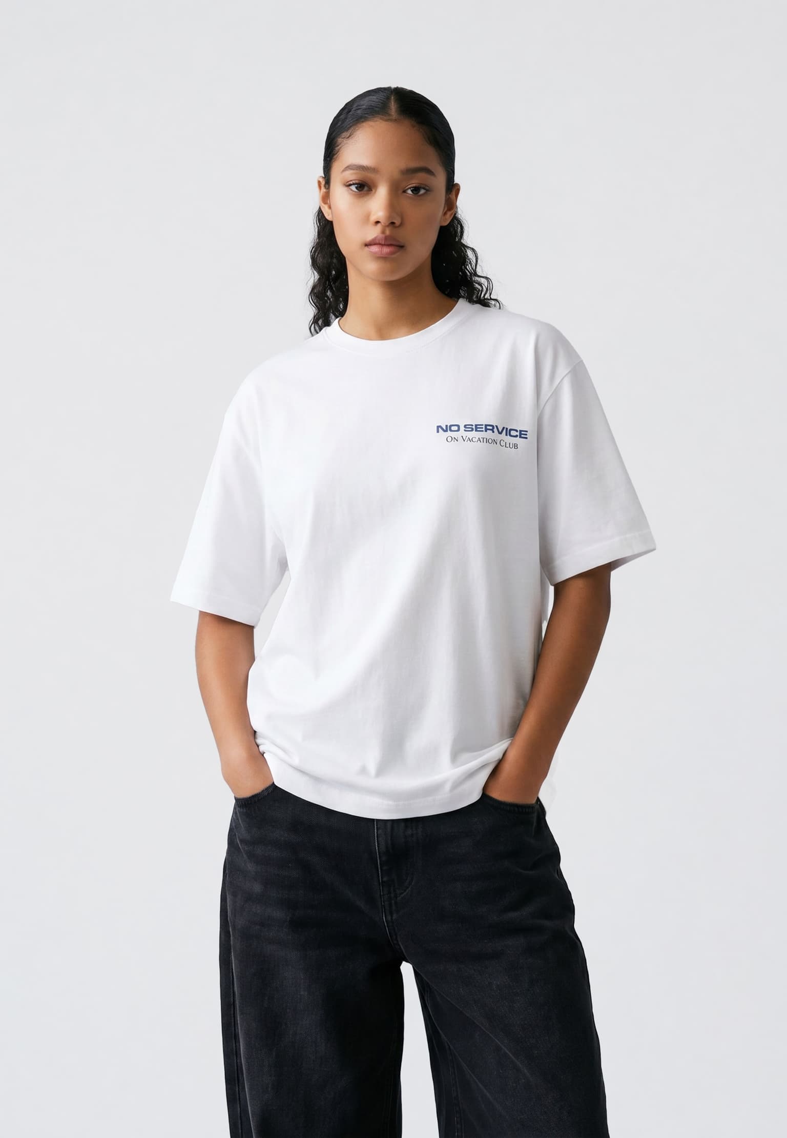 On Vacation No Service T-Shirt – Bild 4