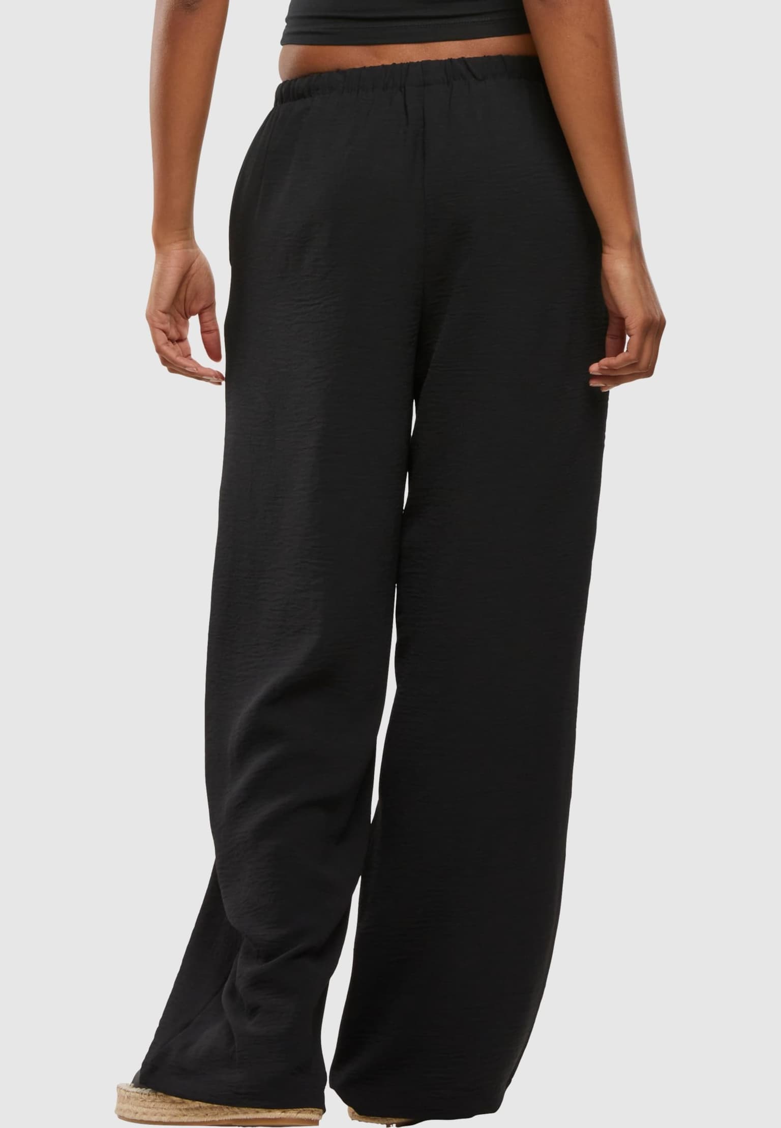 Urban Classics Ladies Structured Wideleg Pants – Bild 2