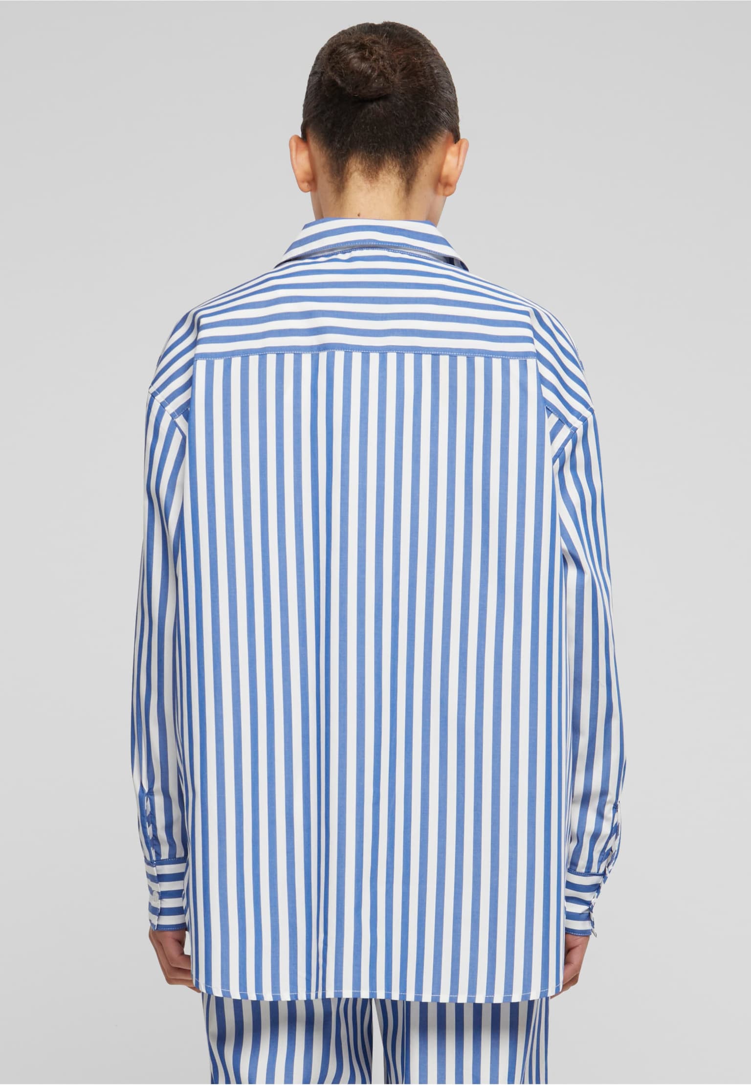 Urban Classics Ladies Striped Relaxed Shirt – Bild 2