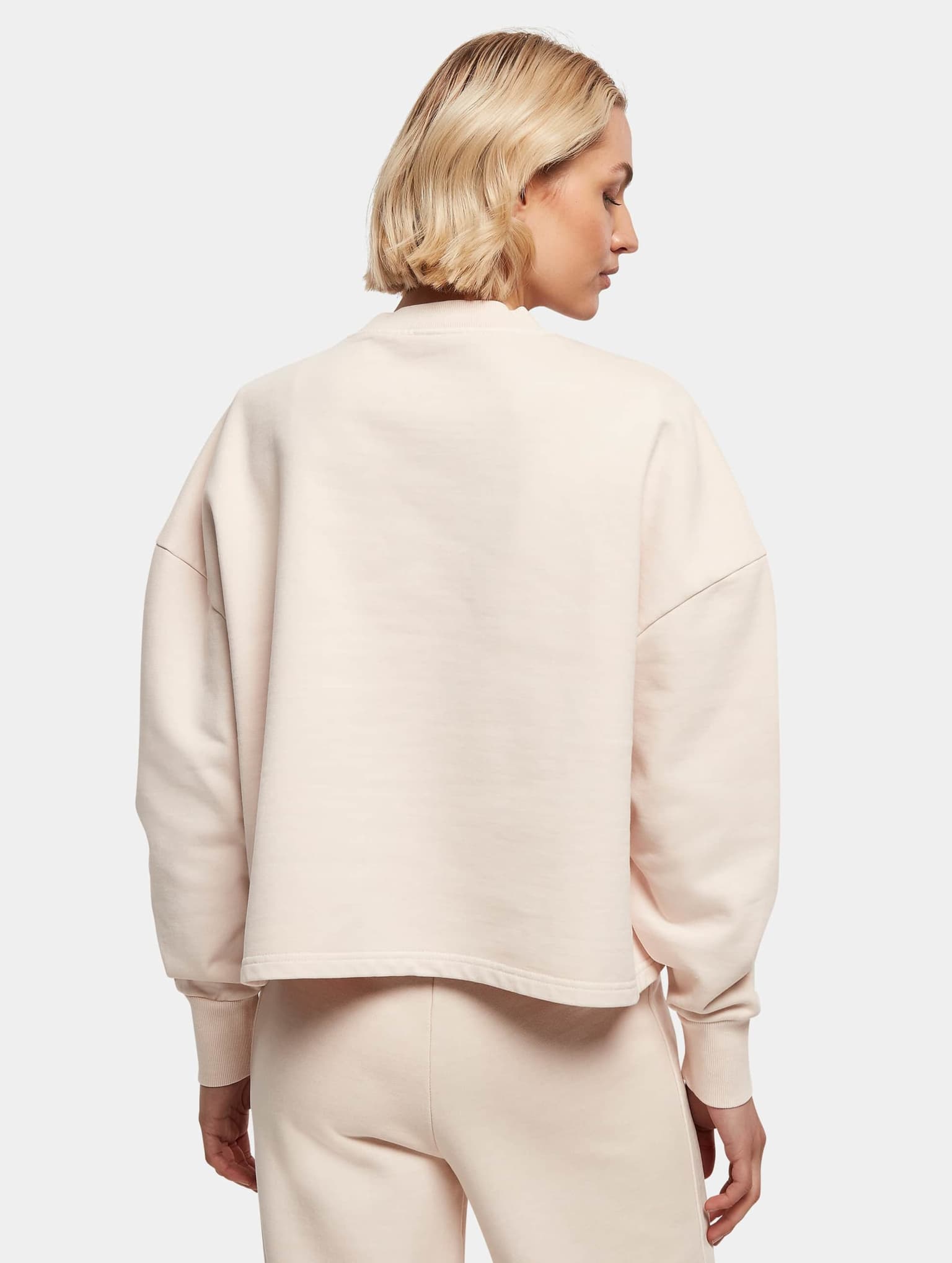 Urban Classics Ladies Heavy Terry Garment Dye Crewneck – Bild 2
