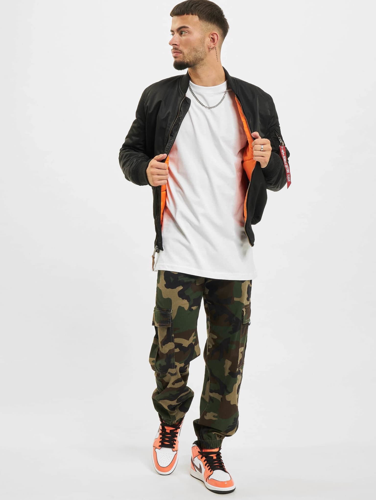 Urban Classics Basic Tee – Bild 4