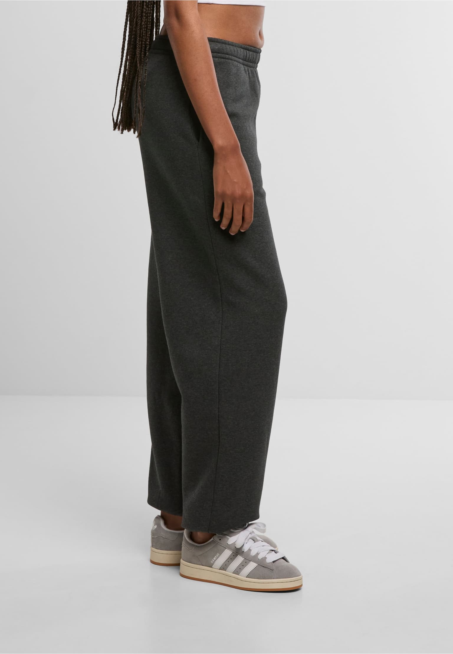 Urban Classics Ladies Fluffy Sweatpants – Bild 4