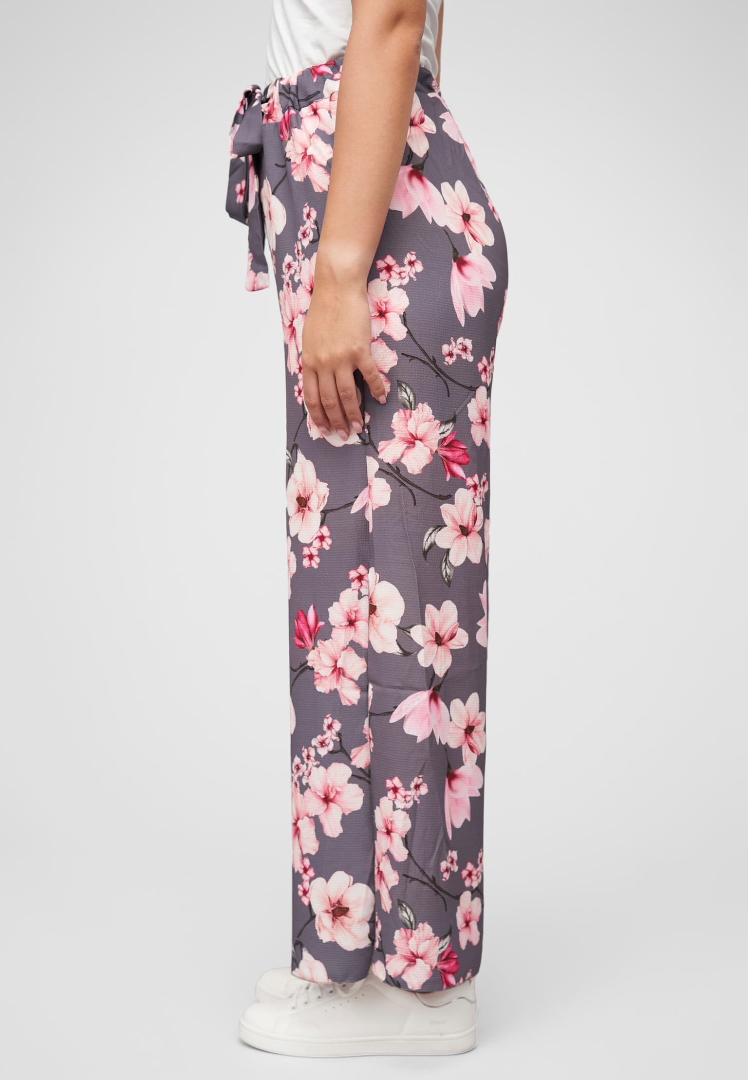 Cloud5ive High-Waist Sommerhose mit Blumen Print – Bild 3