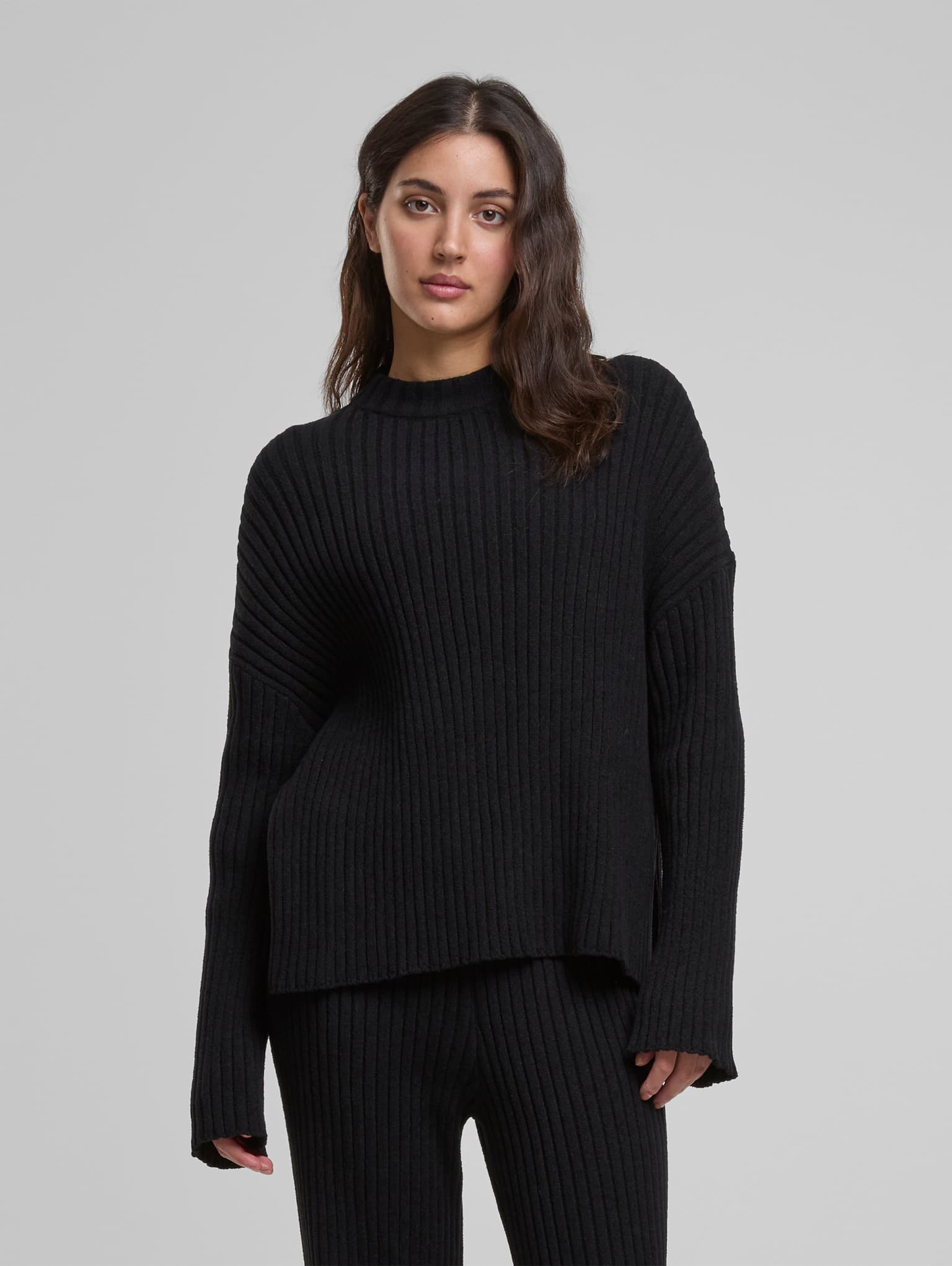 AMN-244-SW-24100555-010 AIMN Rib Knit Sweater