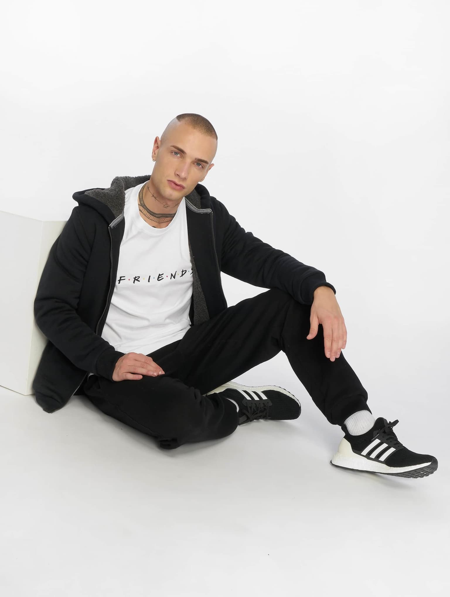 Merchcode Friends Logo EMB Tee – Bild 4