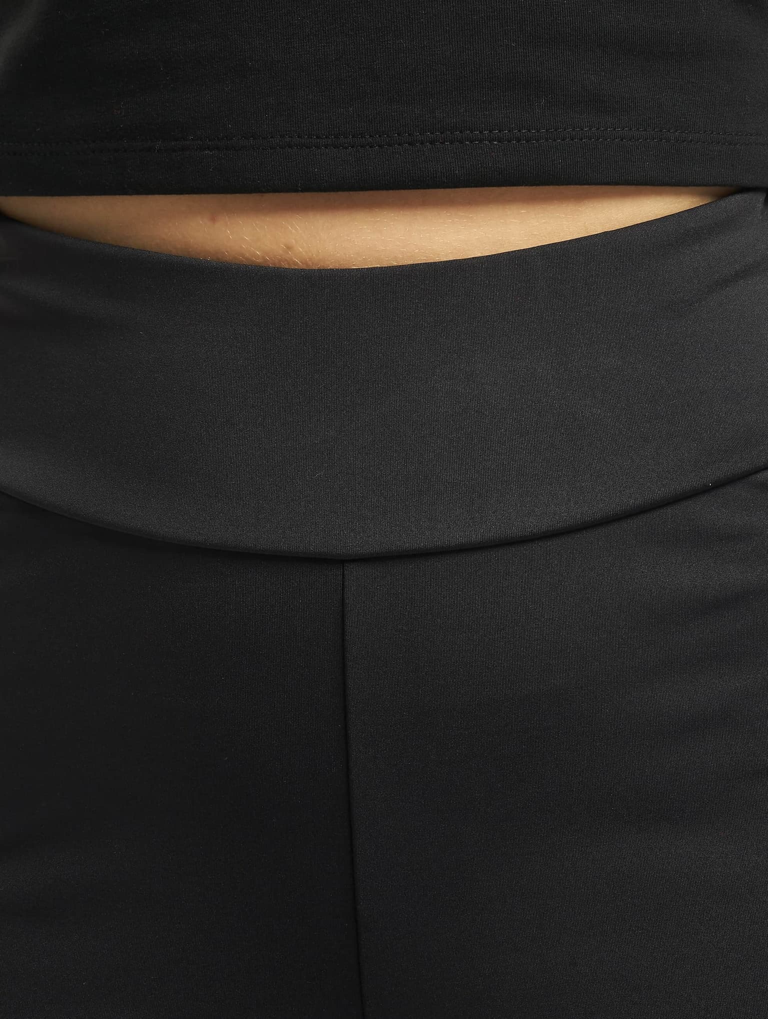 Urban Classics Ladies Arrow High Waist Leggings – Bild 4