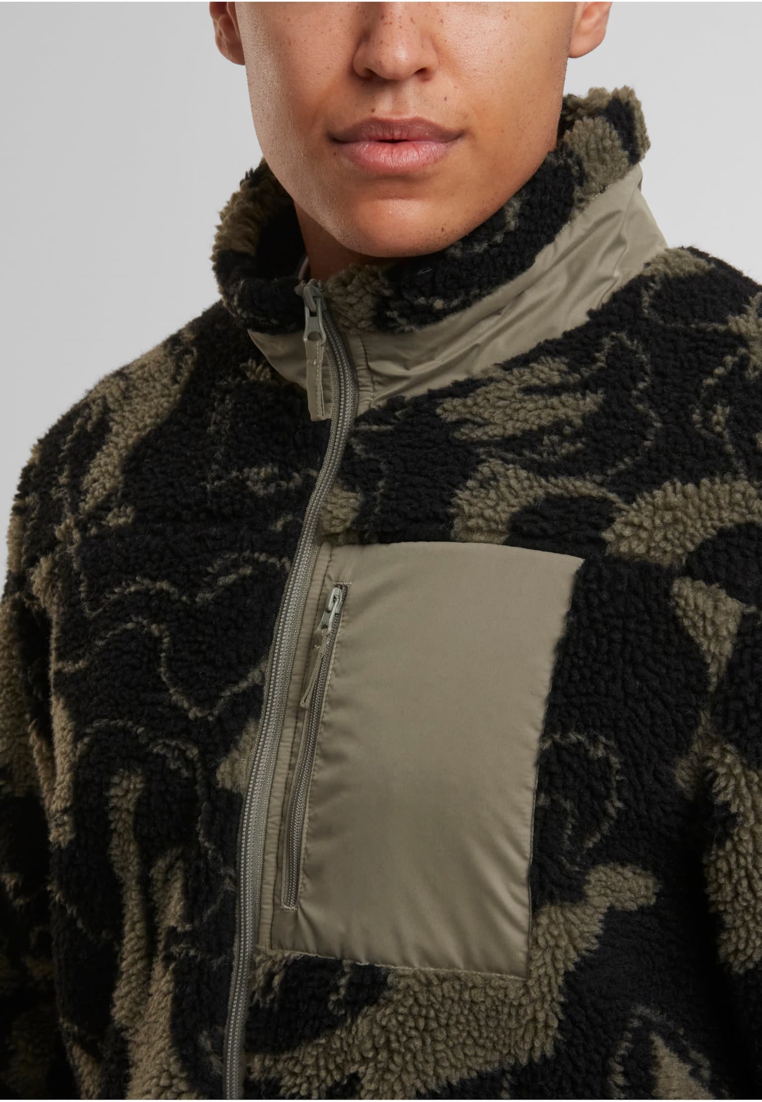 Urban Classics Pattern Teddy Trackjacket – Bild 3