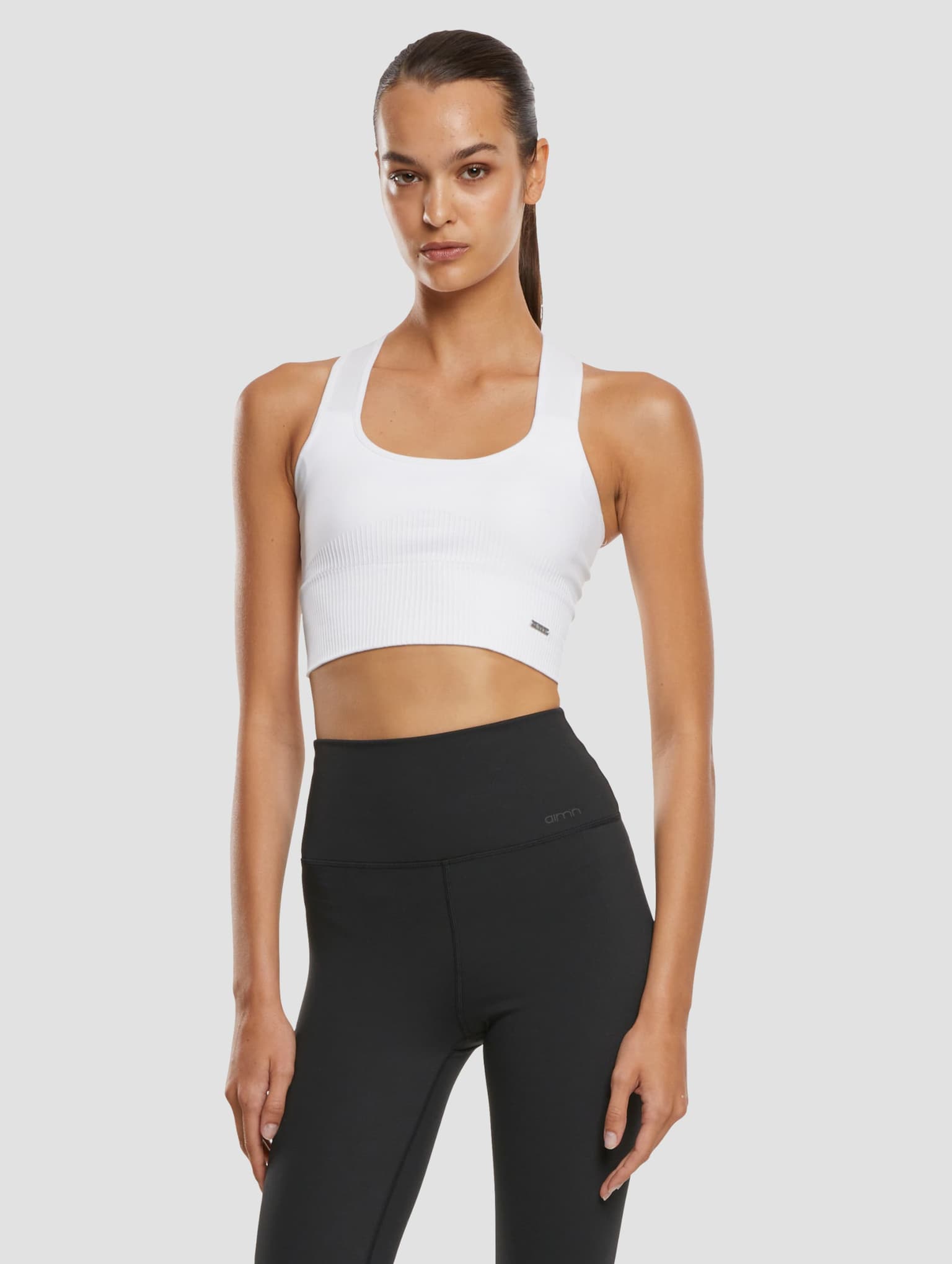 AMN-243-BRA-19030024-017 AIMN High Ripped Support Bra