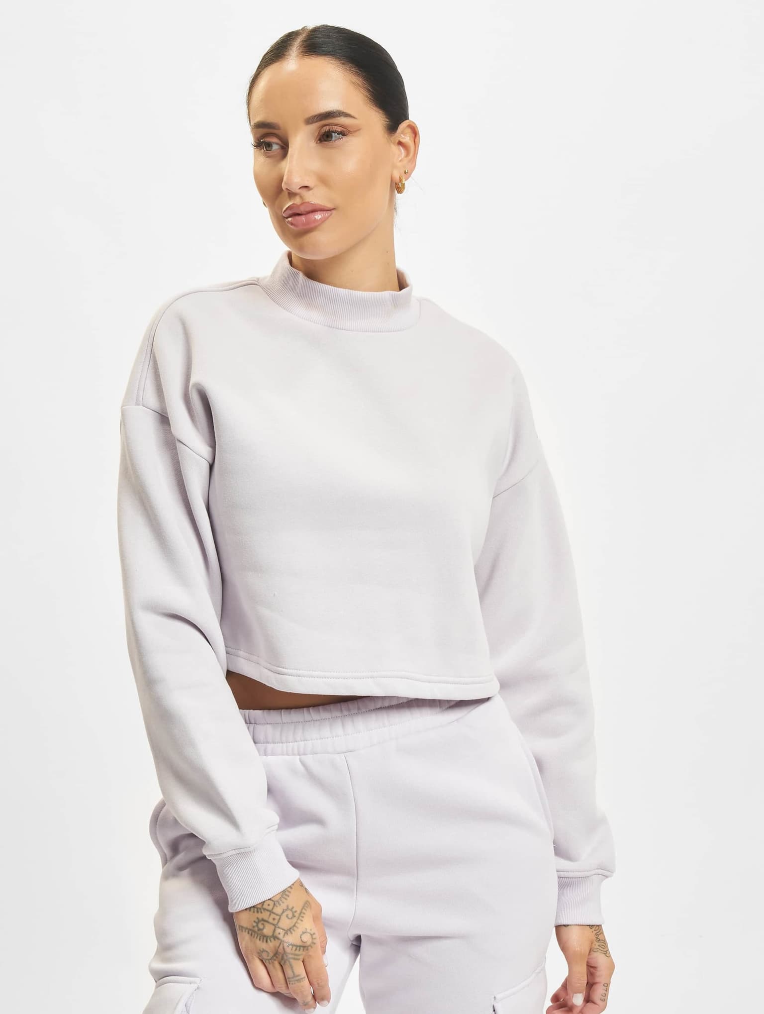 Urban Classics Ladies Cropped Oversized Sweat High Neck Crew – Bild 3
