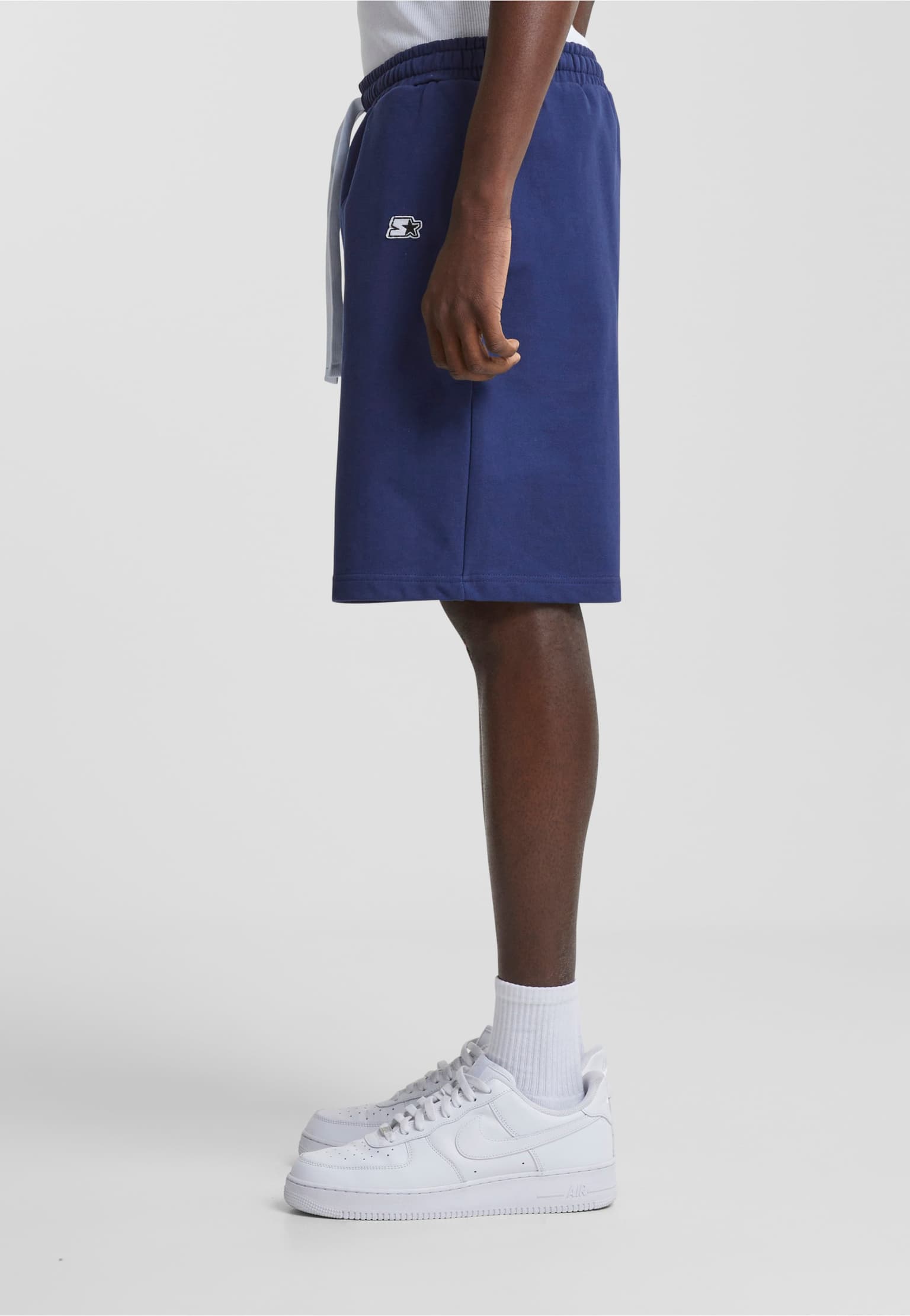 Starter Black Label Essentials Heavy Short – Bild 3