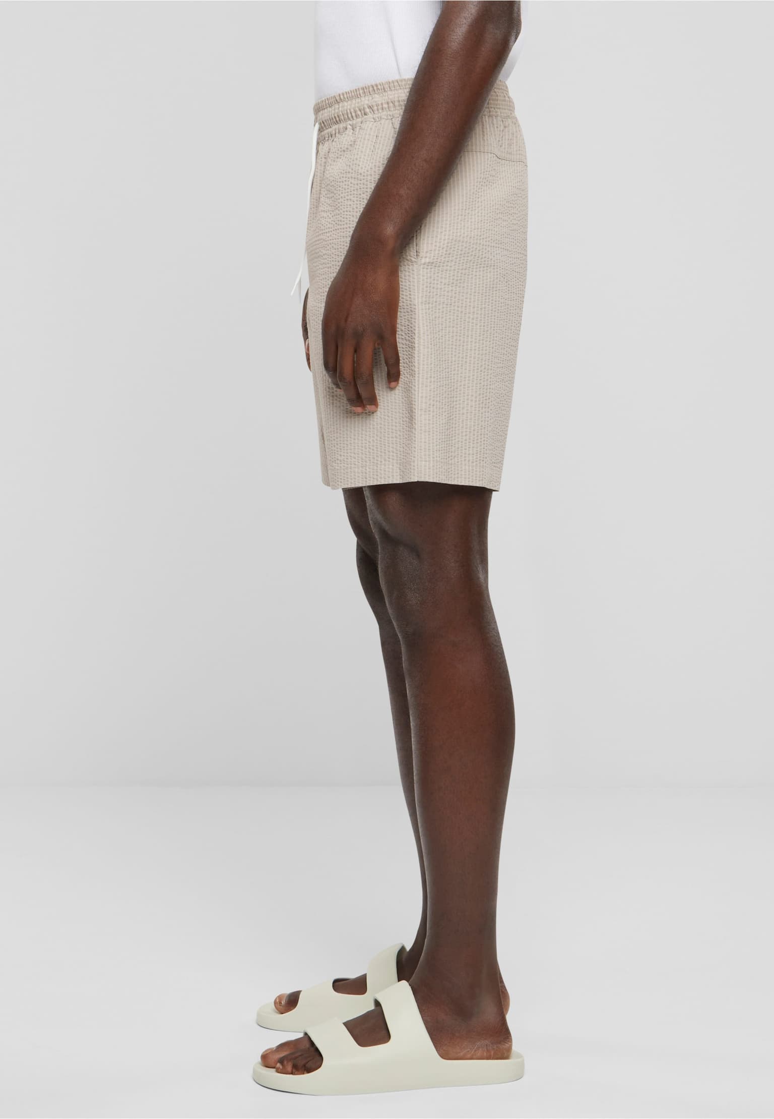 Urban Classics Basic Seersucker Short – Bild 3
