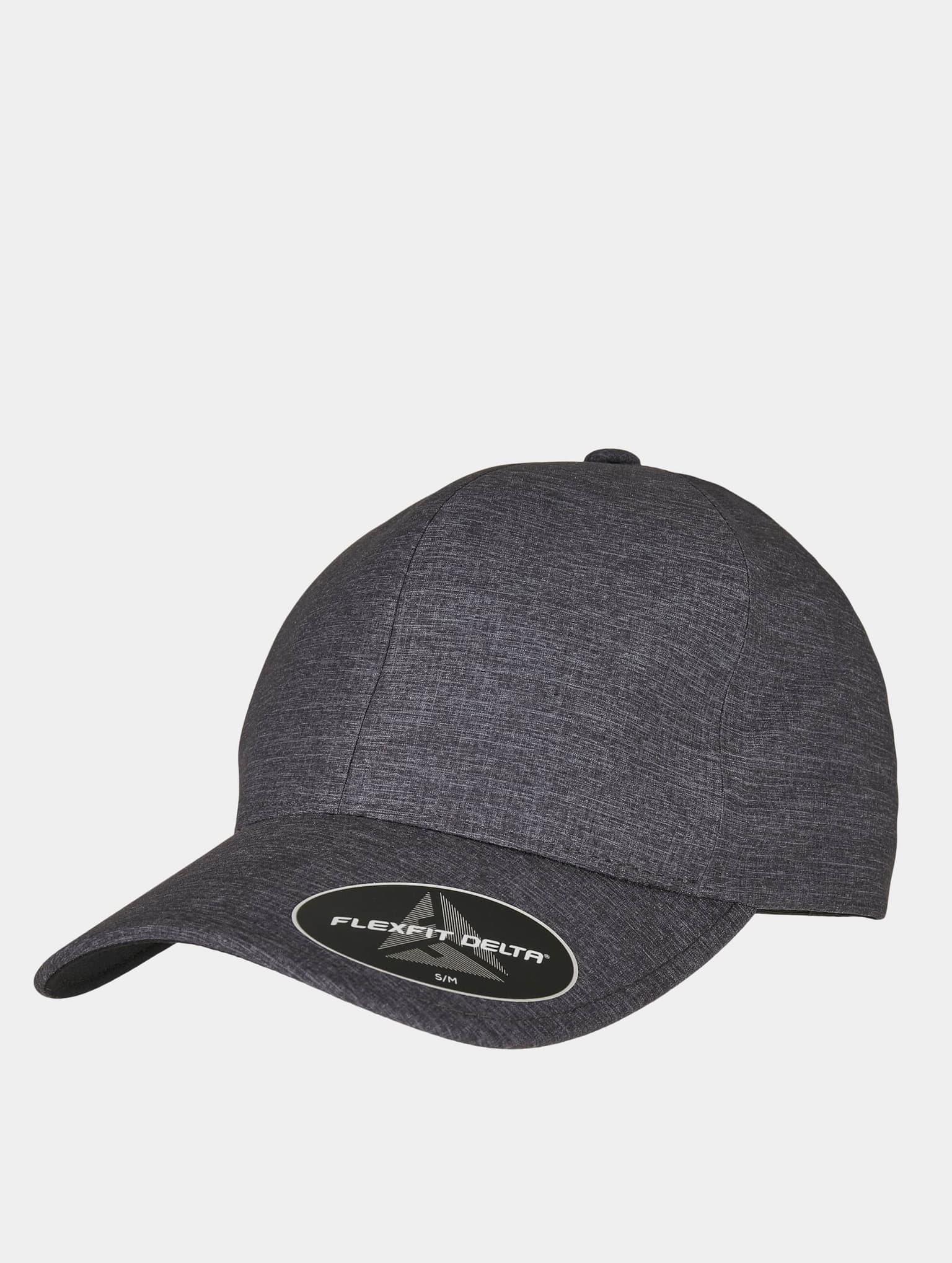 Flexfit Delta Carbon Cap