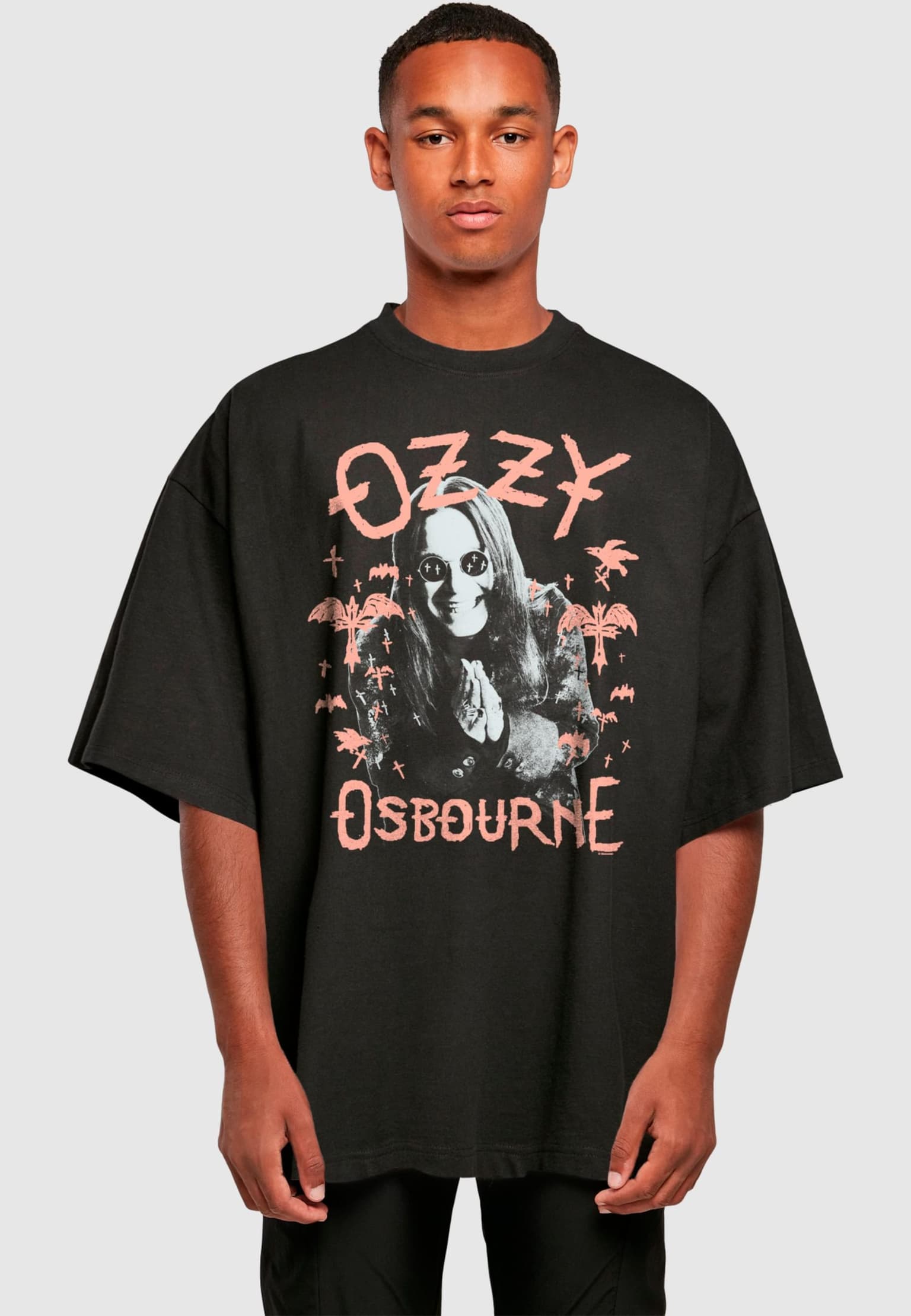 Merchcode Ozzy Osbourne - Pink Bat Huge Tee