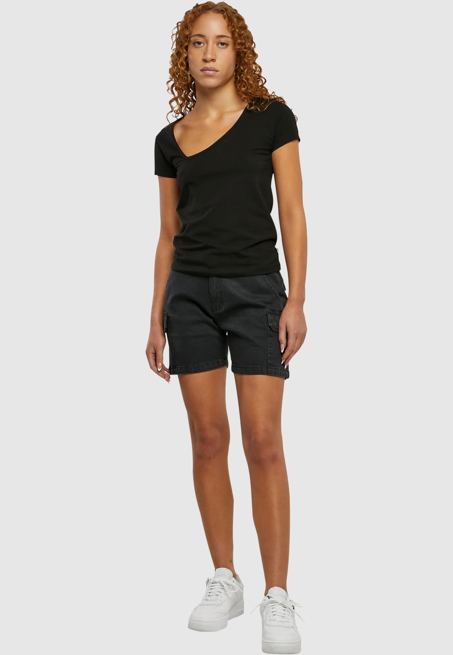 Urban Classics Ladies Essentials Asymmetric Neckline Tee – Bild 4