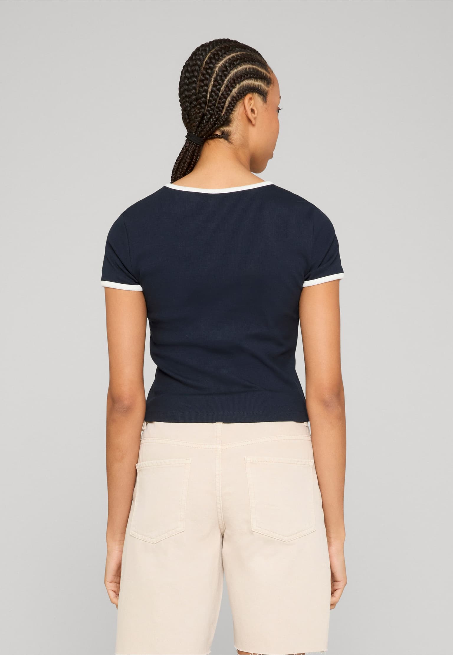 Noisy May NMJUDY S/S CONTRAST T-SHIRT JRS FWD BOX – Bild 2
