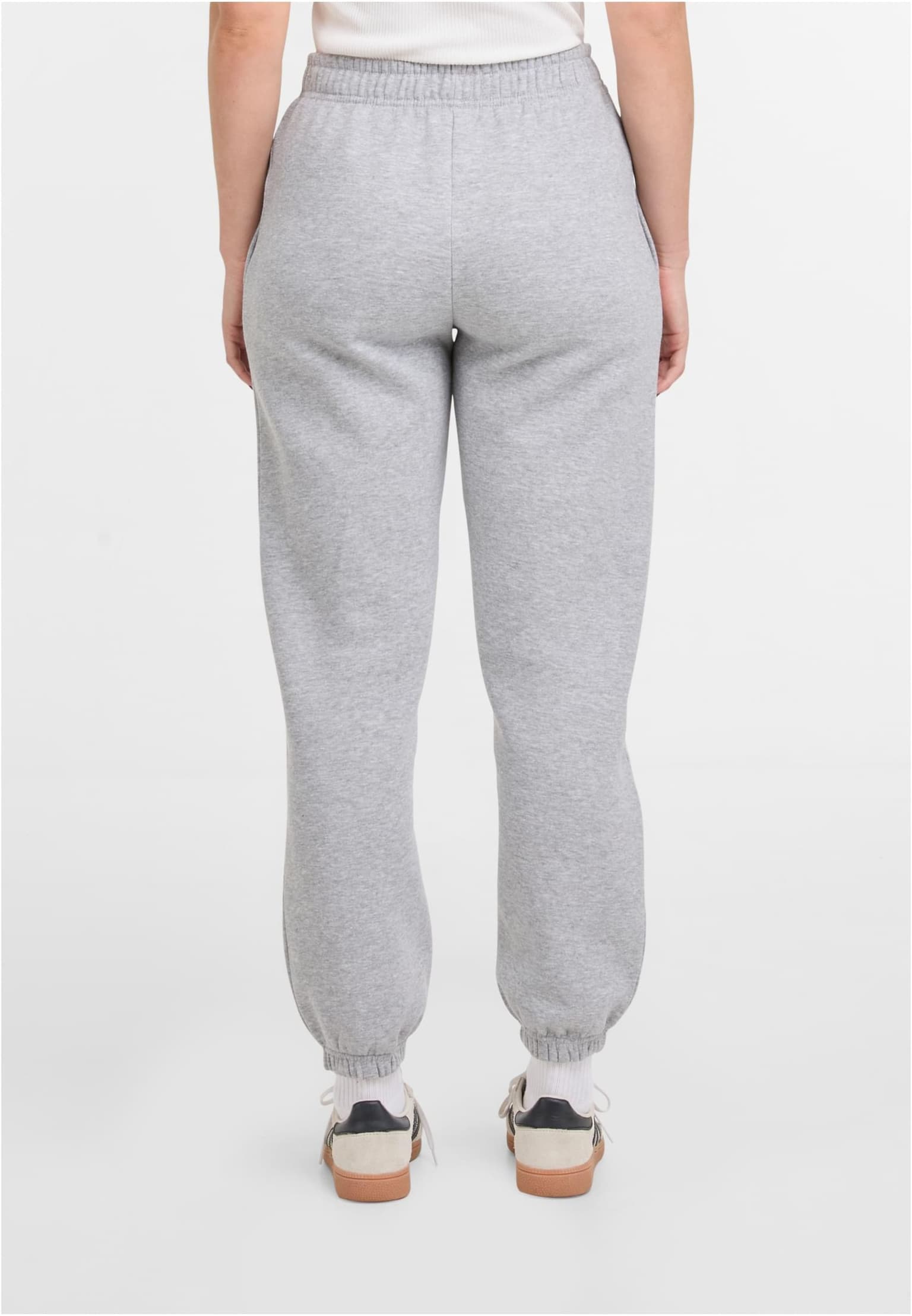 Urban Classics Ladies Basic Essential Sweatpants – Bild 2