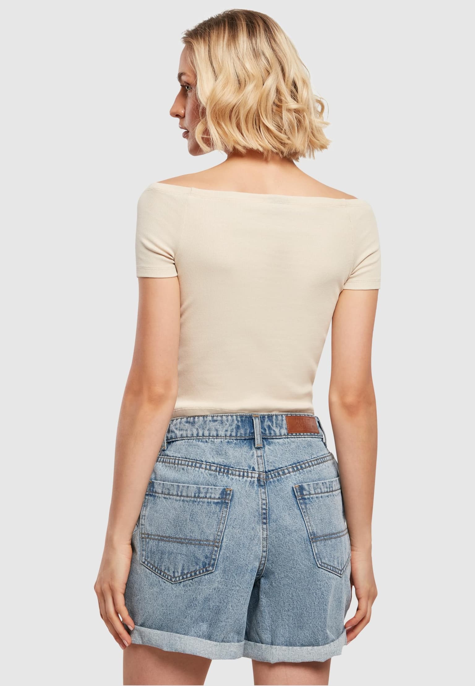 Urban Classics Ladies Off Shoulder Rib Tee – Bild 2