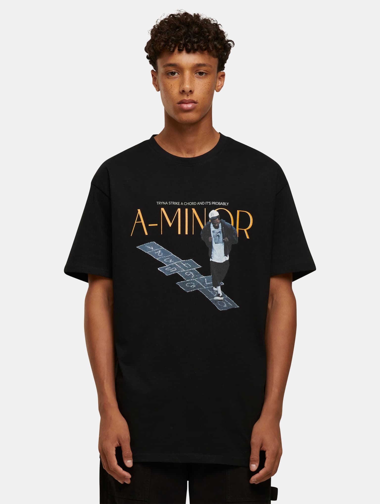 Mister Tee Upscale A-Minor Oversize – Bild 3
