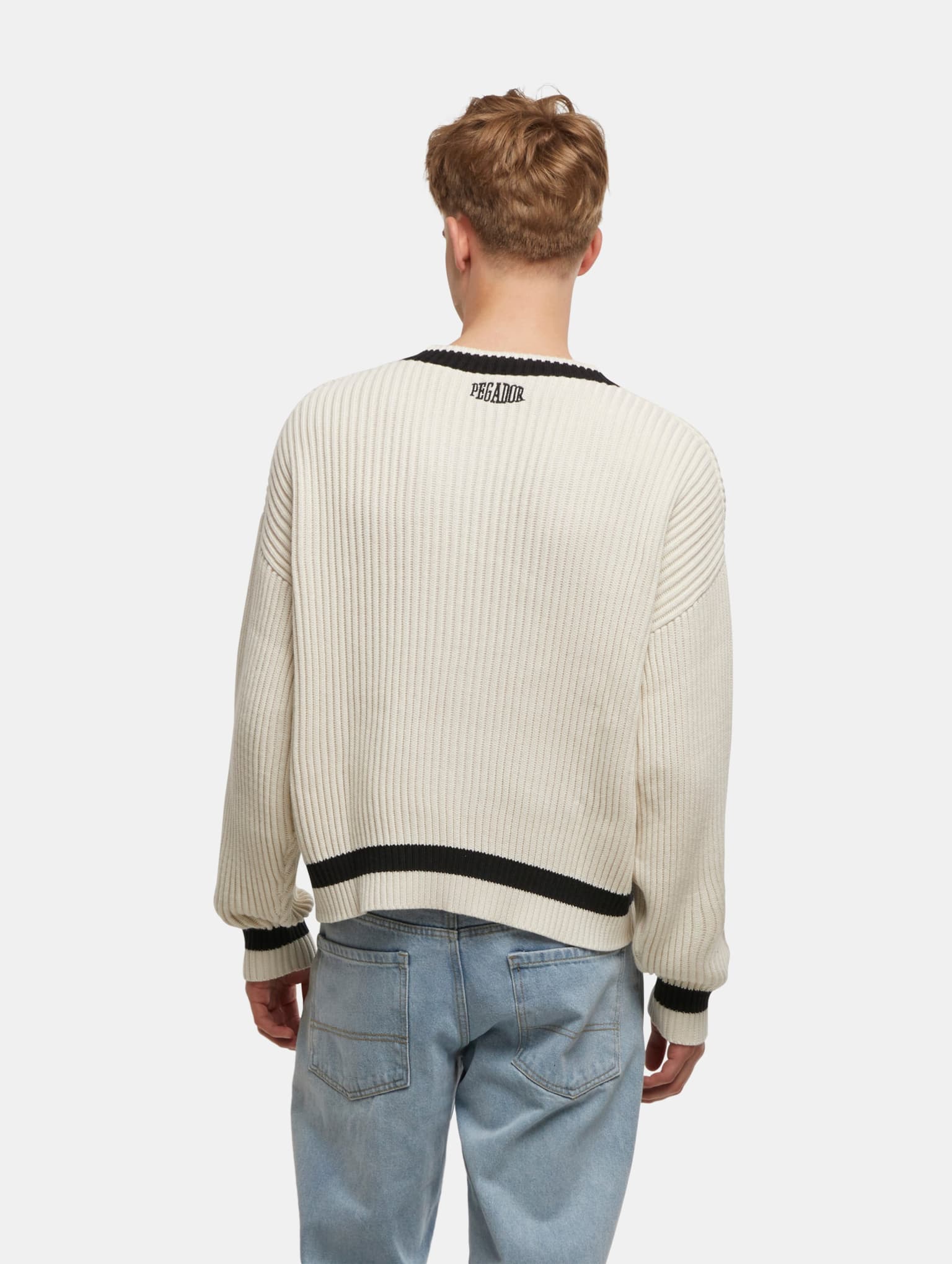 PEGADOR Oaklake V-Neck Knit Sweater – Bild 2
