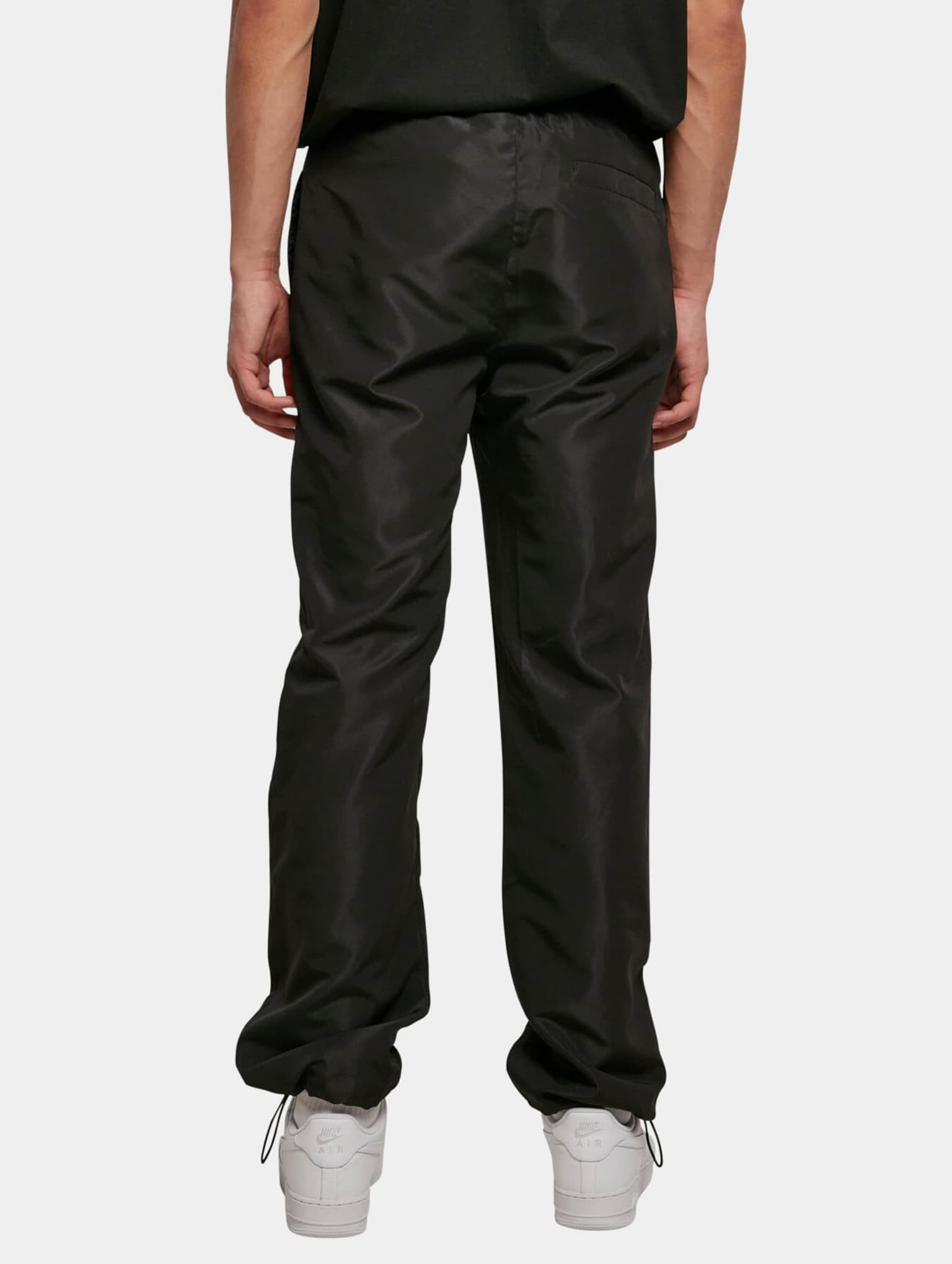 Urban Classics Essentials Track Pants – Bild 2